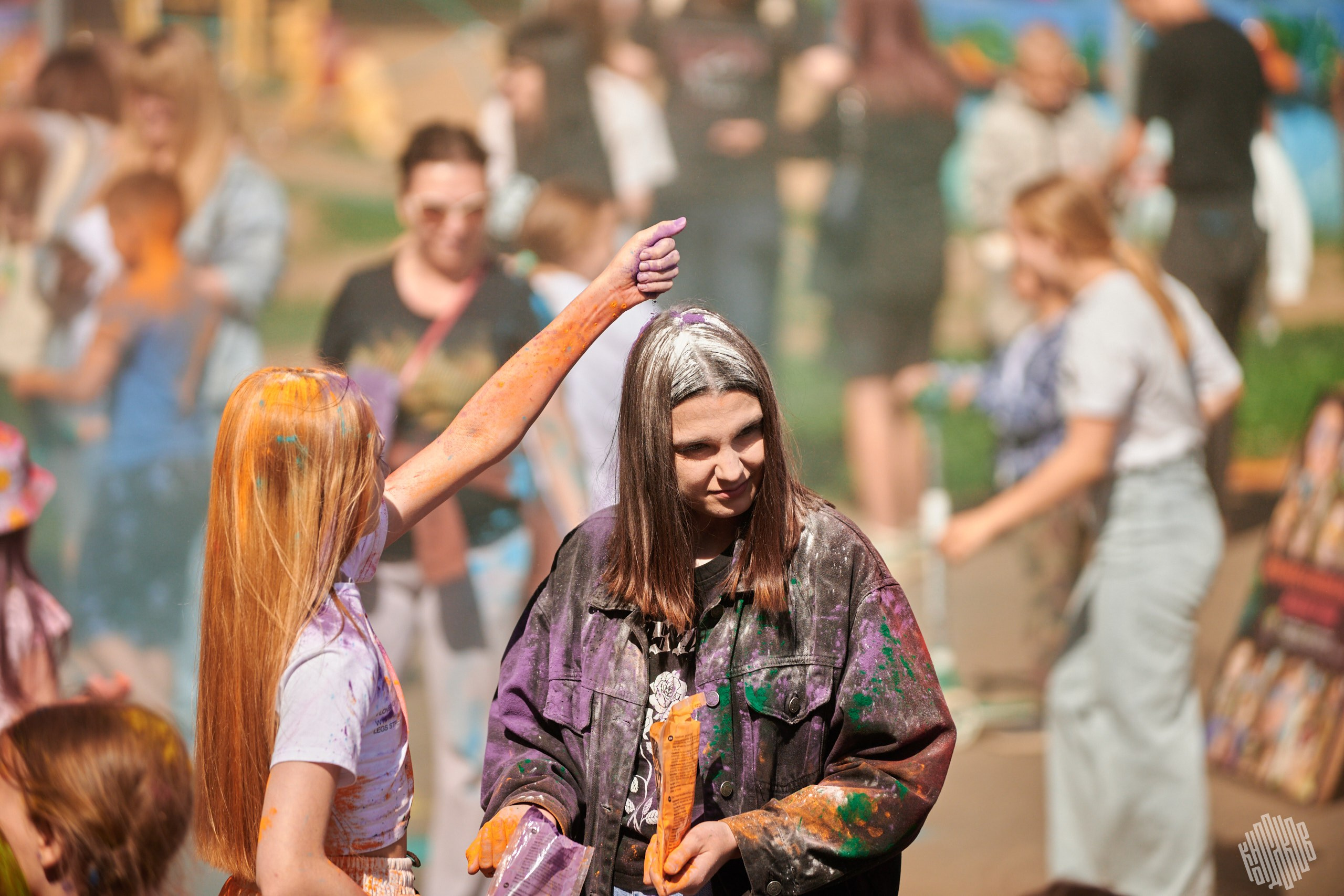 Краски 2024 Иваново Парк Харинка. Фотограф в Иваново: Каталожная съемка одежды и постельного белья, Wildberries