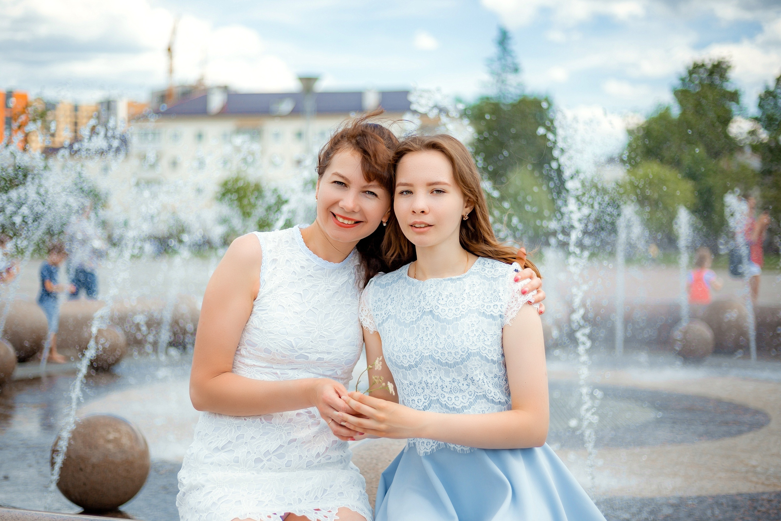 © Фотостудия "Олеся". Все права защищены. "Любое использование или копирование материалов или элементов дизайна сайта допускается только с разрешения правообладателя и со ссылкой на источник".