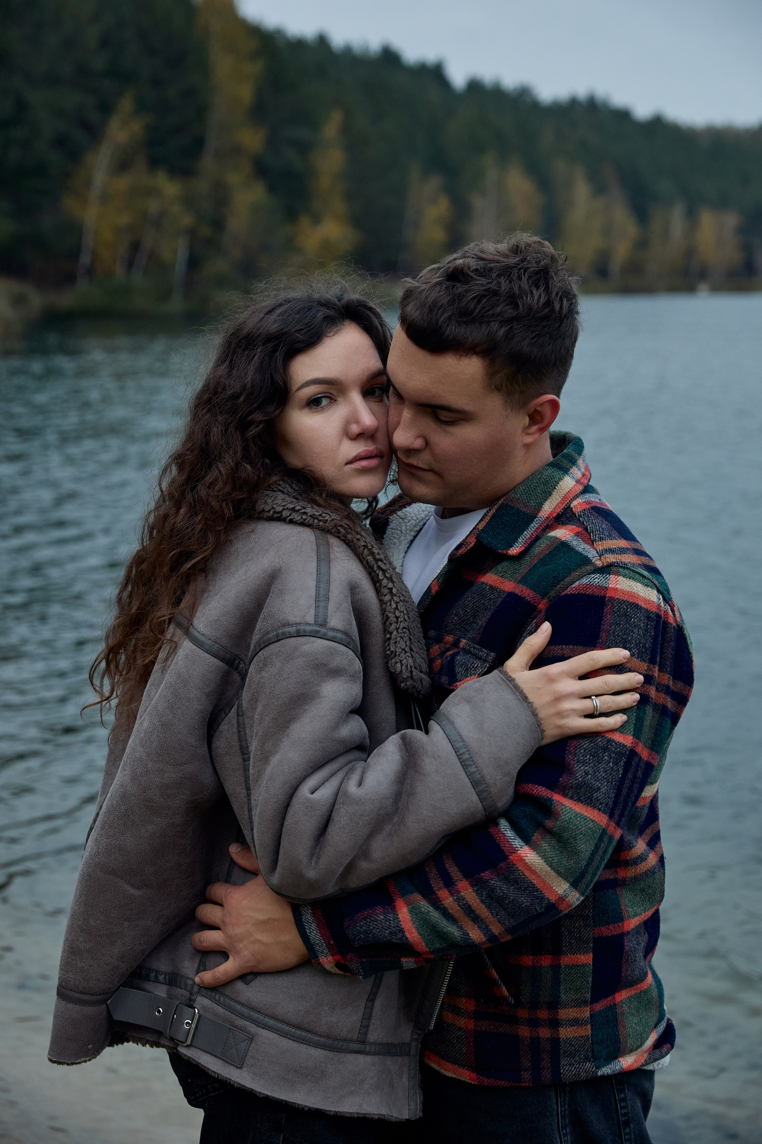 Семейная съемка в карьере у озера. Контентный и репортажный фотограф Виталий Кулешов | Москва