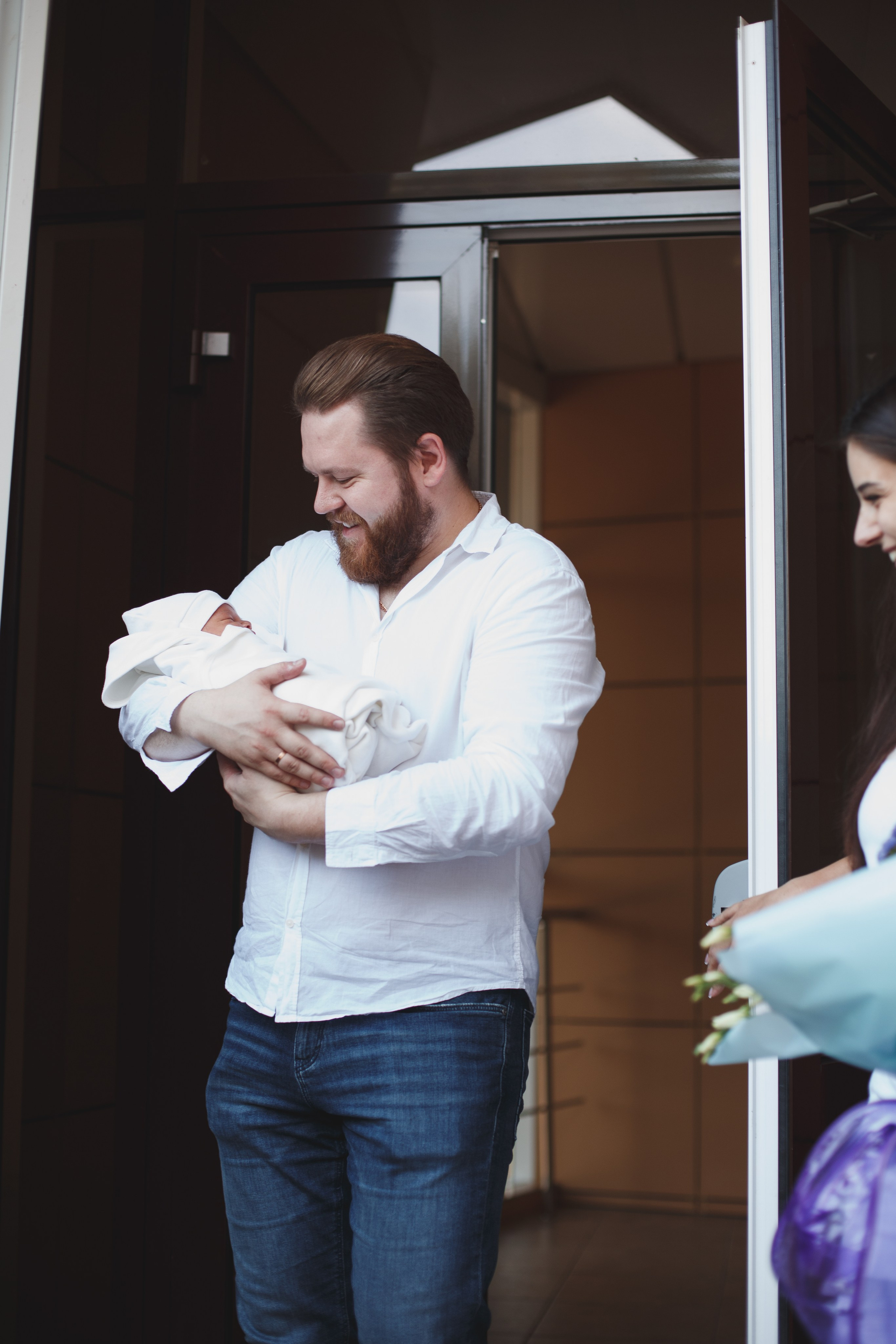 Фотограф на выписку из роддома в Белгороде. Свадебный и контент фотограф в Белгороде Ярослав Гаврилейченко