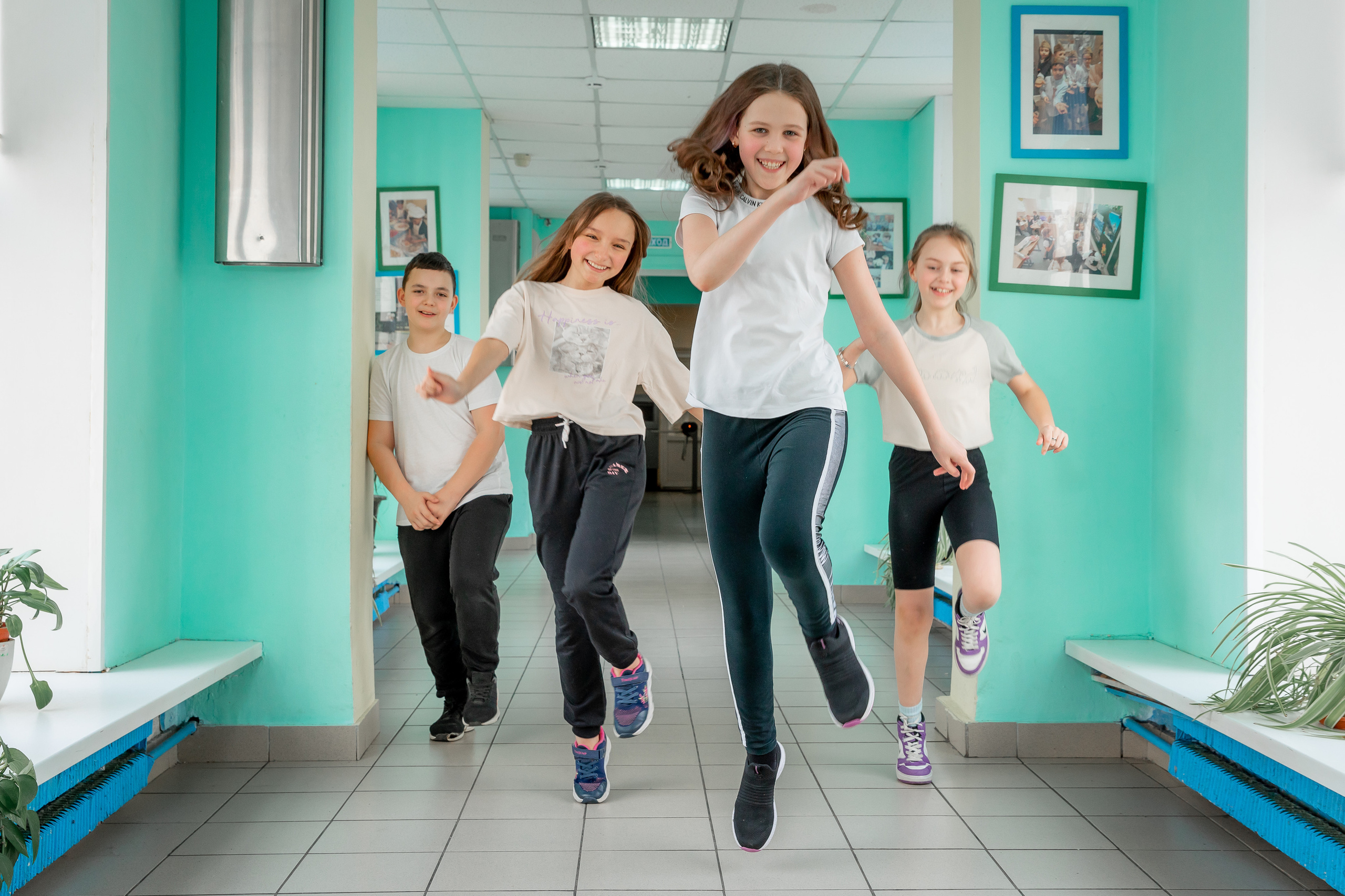 Школьные выпускные альбомы. Фотограф и режиссер Московко Екатерина