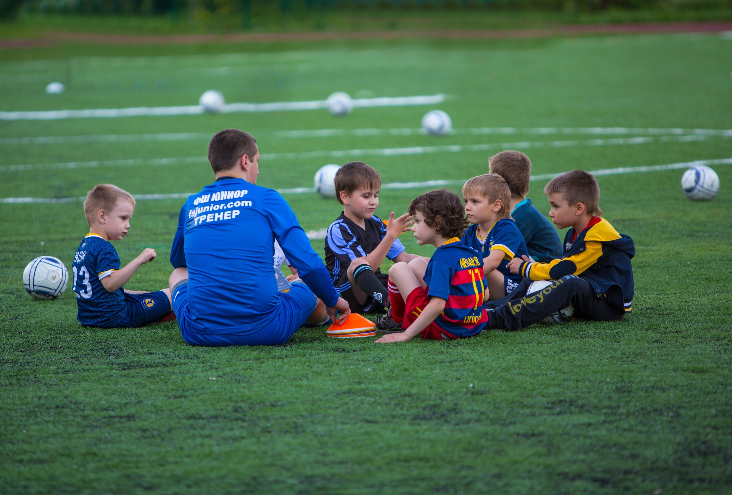 Футбольная школа «Юниор». Выпускные альбомы и школьный фотограф в Подольске, Троицке, Щербинке, Москве и Московской области