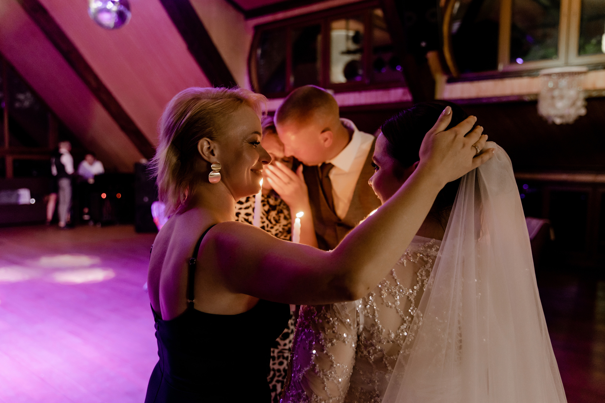 Свадебный день Антона и Ани. Свадебный фотограф Анна Бабахина