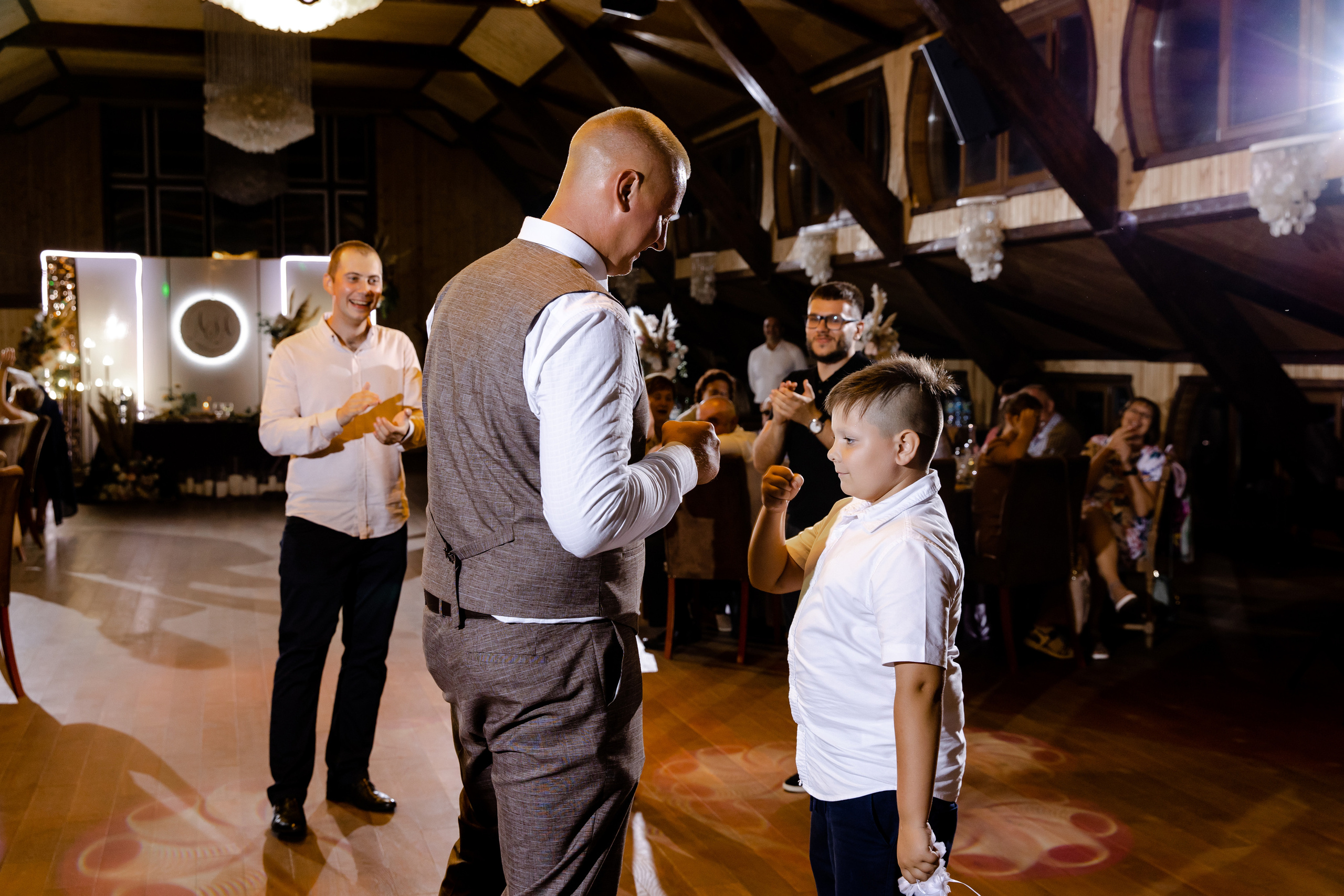 Свадебный день Антона и Ани. Свадебный фотограф Анна Бабахина