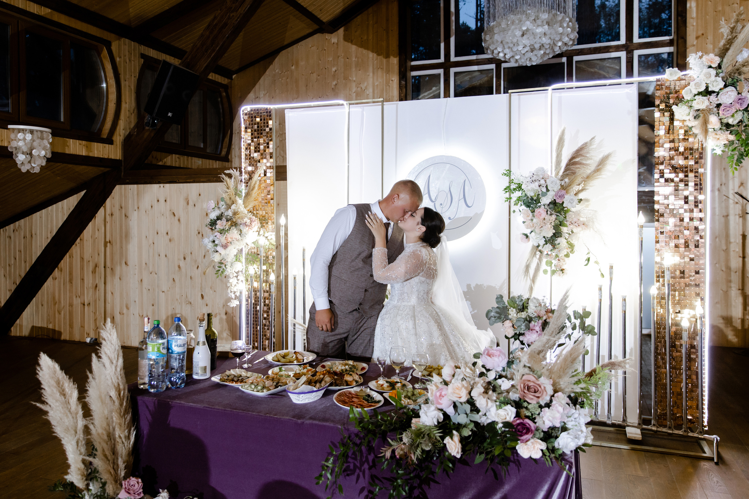 Свадебный день Антона и Ани. Свадебный фотограф Анна Бабахина