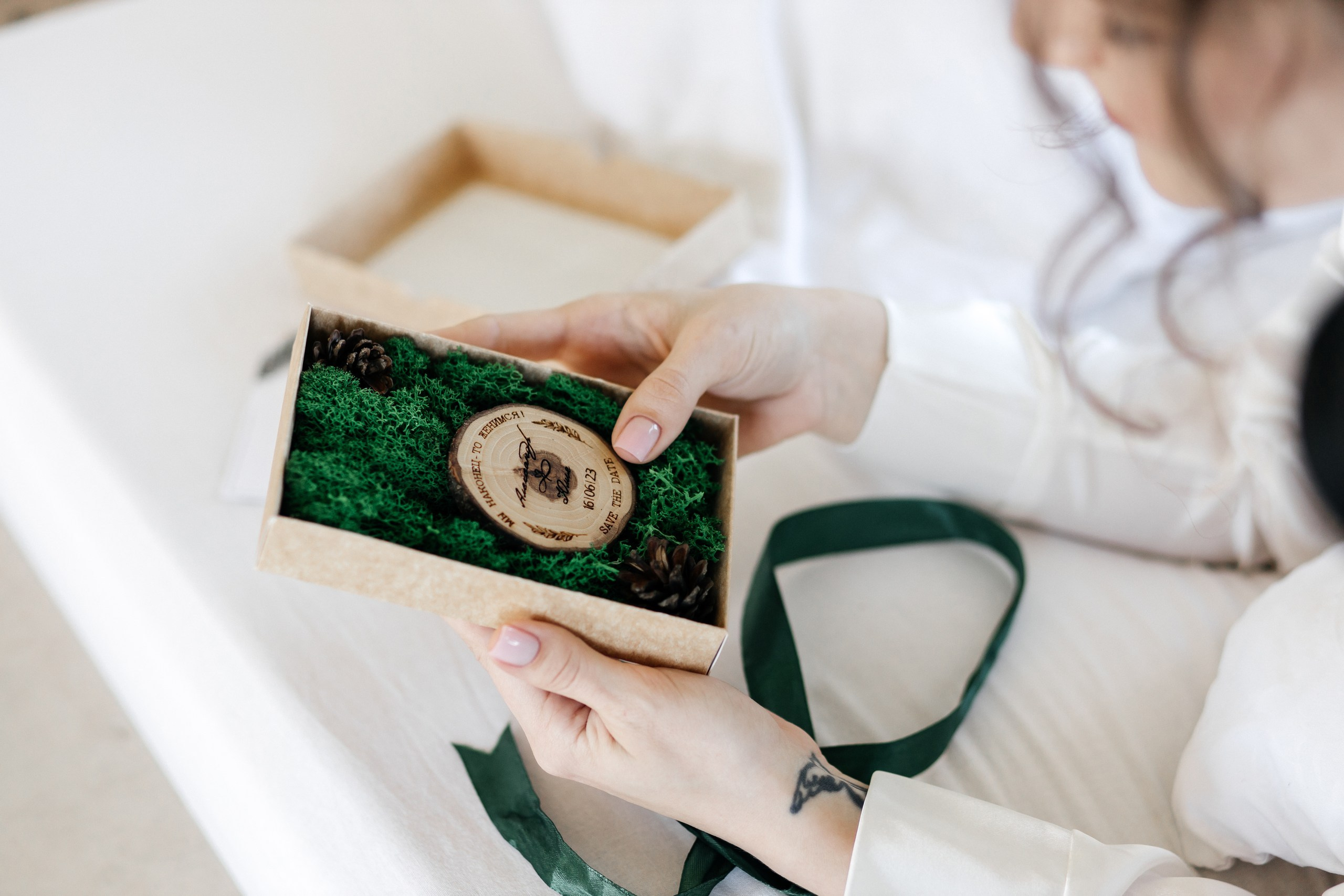 А & Ю | Камерная свадьба под открытым небом. Свадебный фотограф Настя Шелл г. Череповец