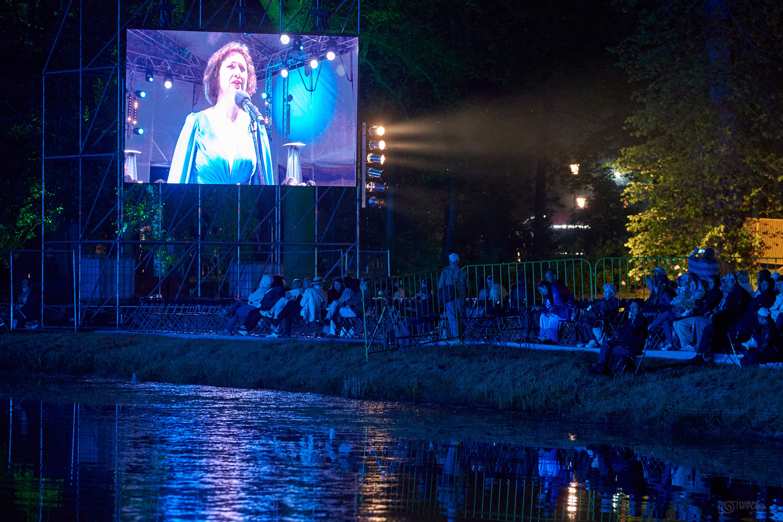 Ночь Музыки в Гатчине 2025. Иван Ступа, репортажный фотограф в Санкт-Петербурге и Ленинградской области