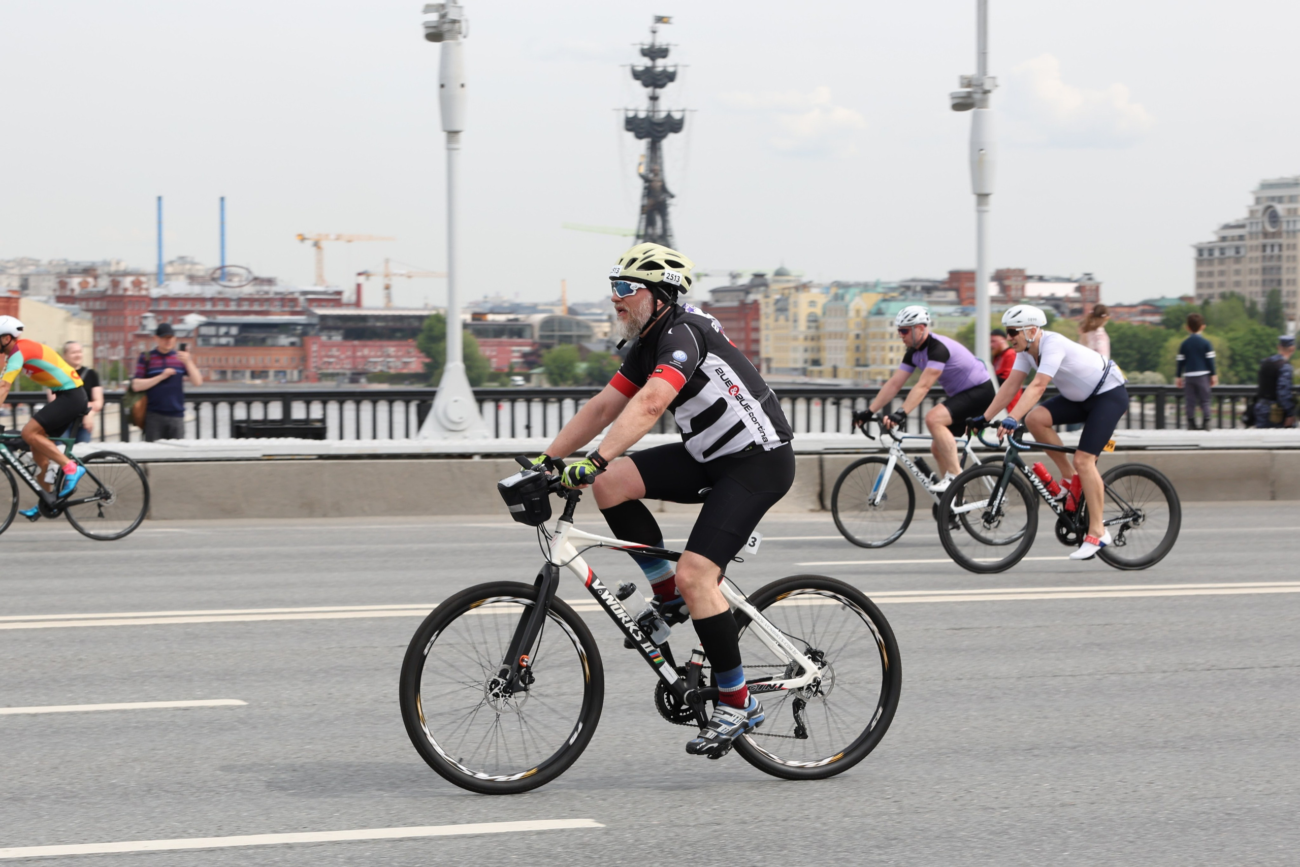 Московский весенний велофестиваль 2025. Репортажный фотограф, спортивный фотограф в Москве и области