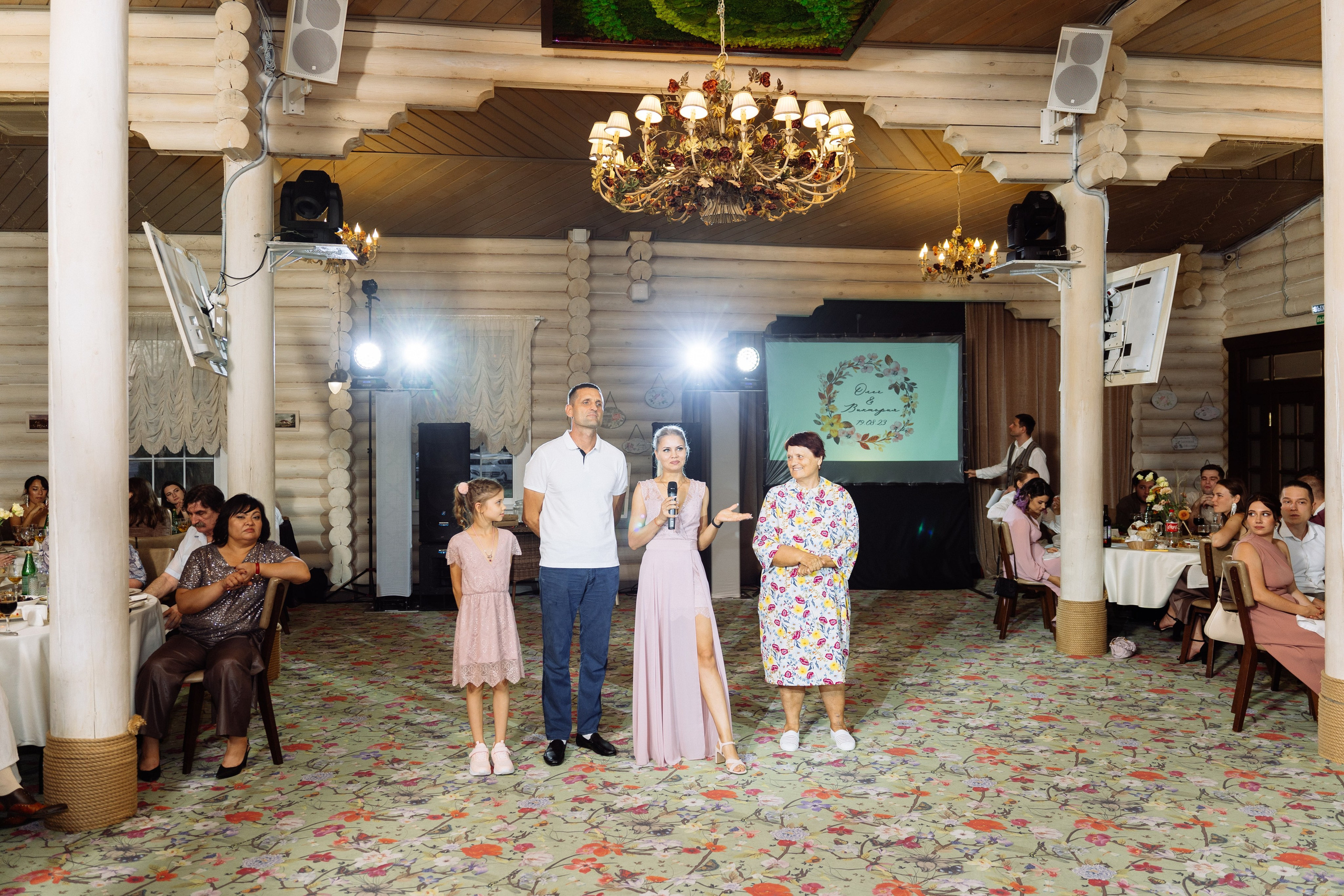 Свадьба Олега и Виктории в клубе «Ближняя дача»
