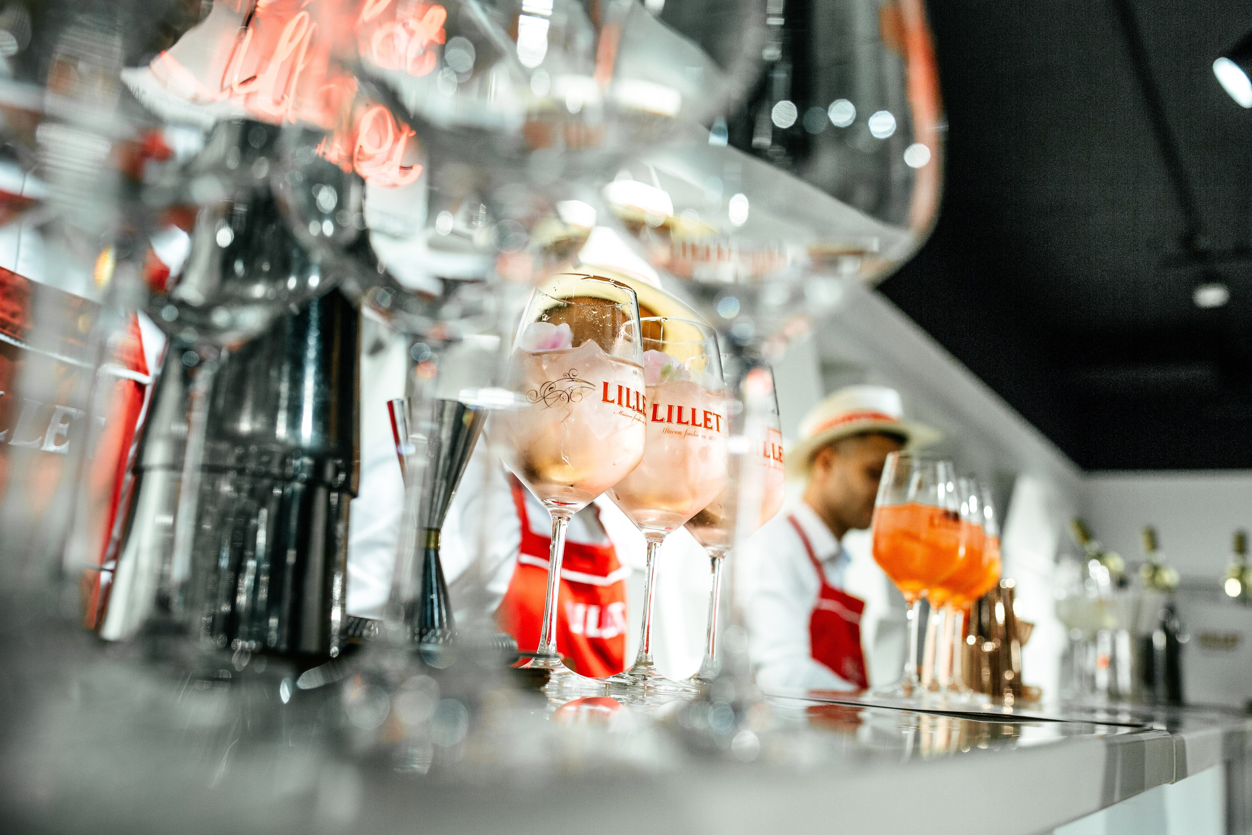 Фотограф на мероприятие в Москве, заказать услуги фотосъёмки — Цены и стоимость услуг профессионального фотографа мероприятий