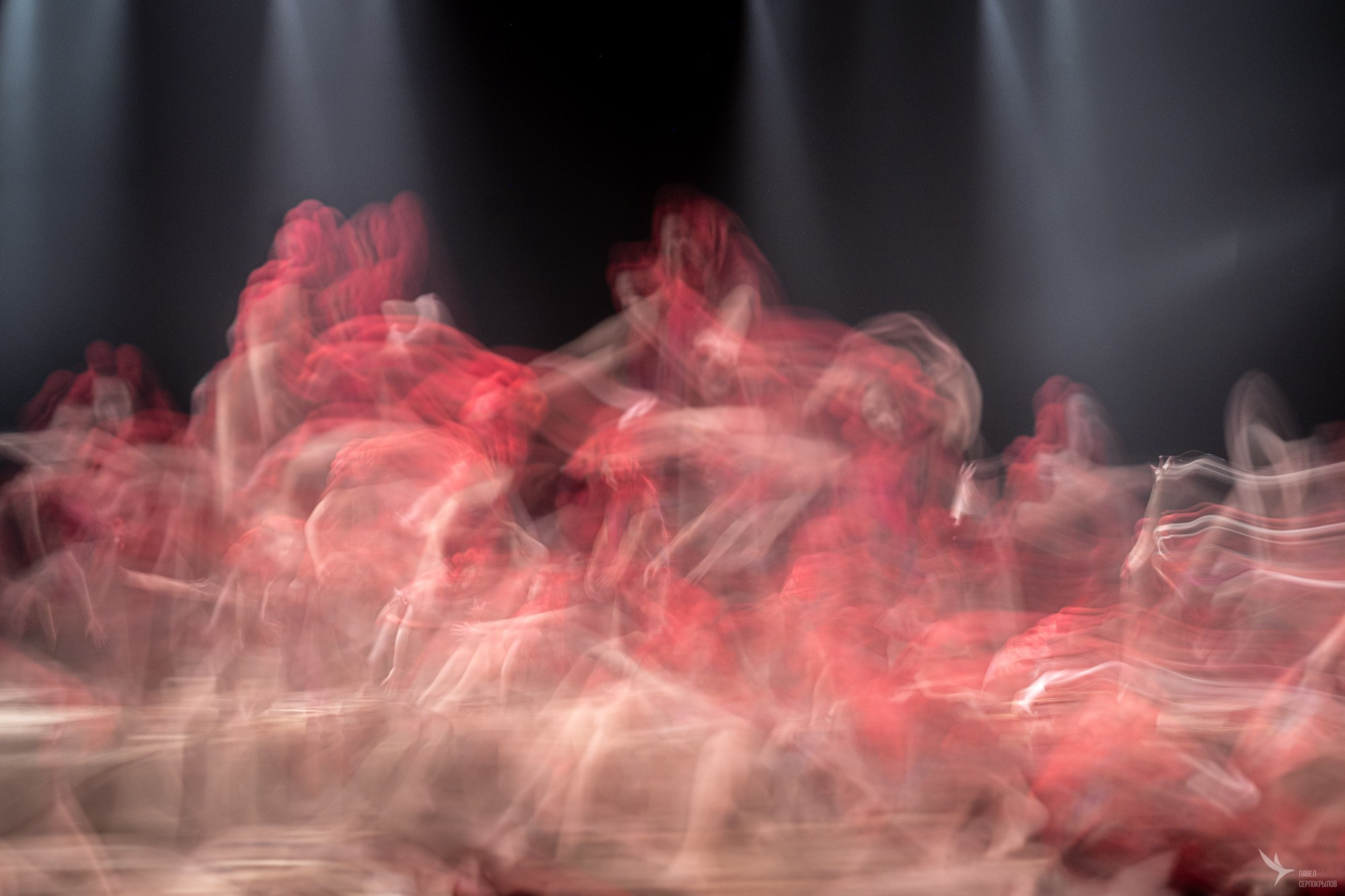 Хореографический спектакль «На след и Я». Репортажный фотограф в Казани Павел Серпокрылов