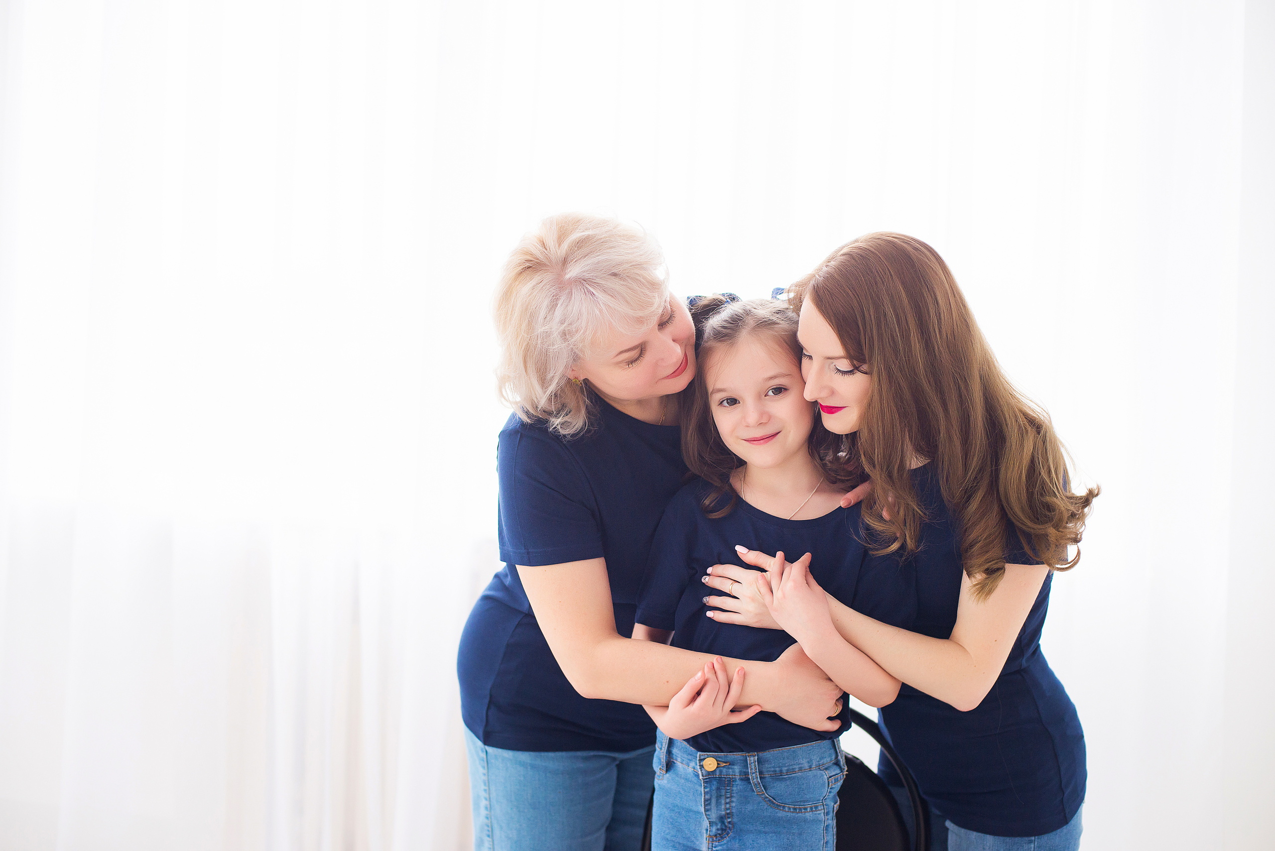 Три поколения. Фотограф новорожденных Василиса Панькова