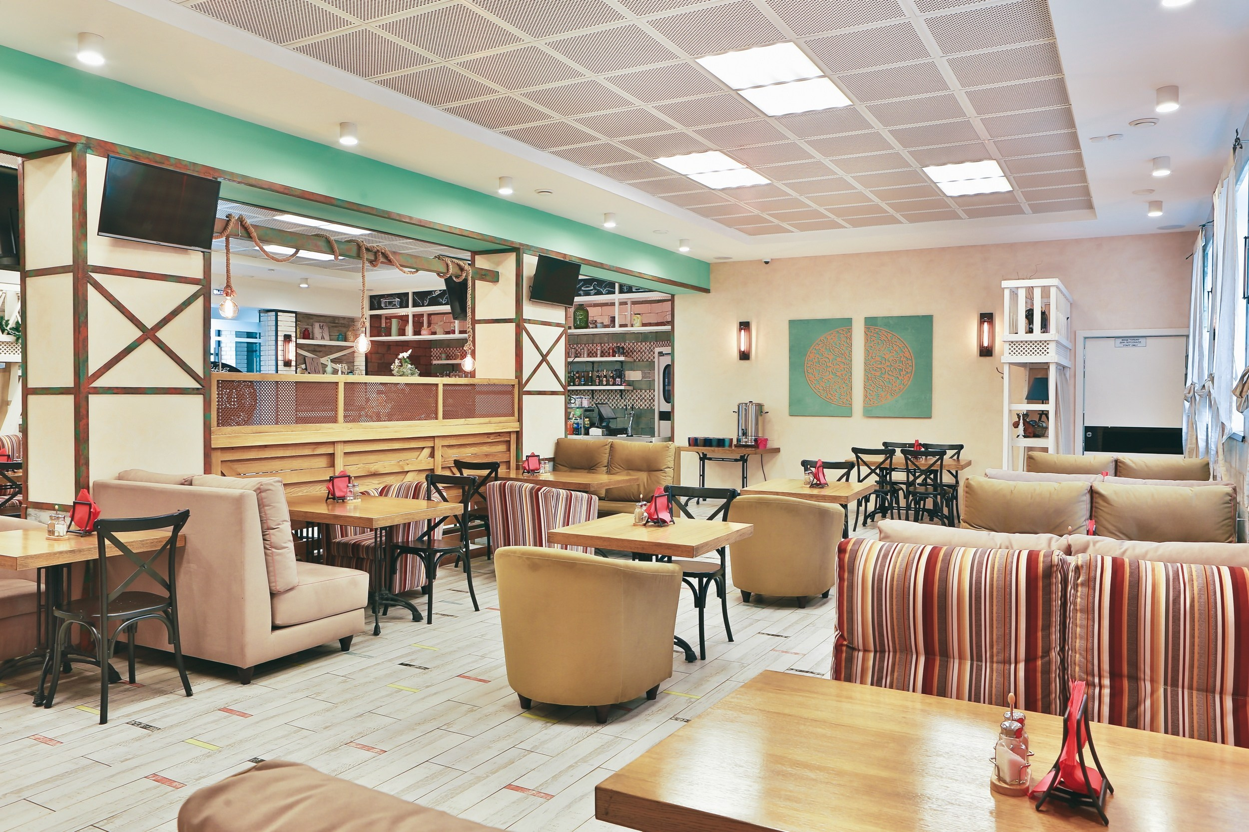 Трапезная «Есенька». Фотограф в Оренбурге. Профессиональный фотограф