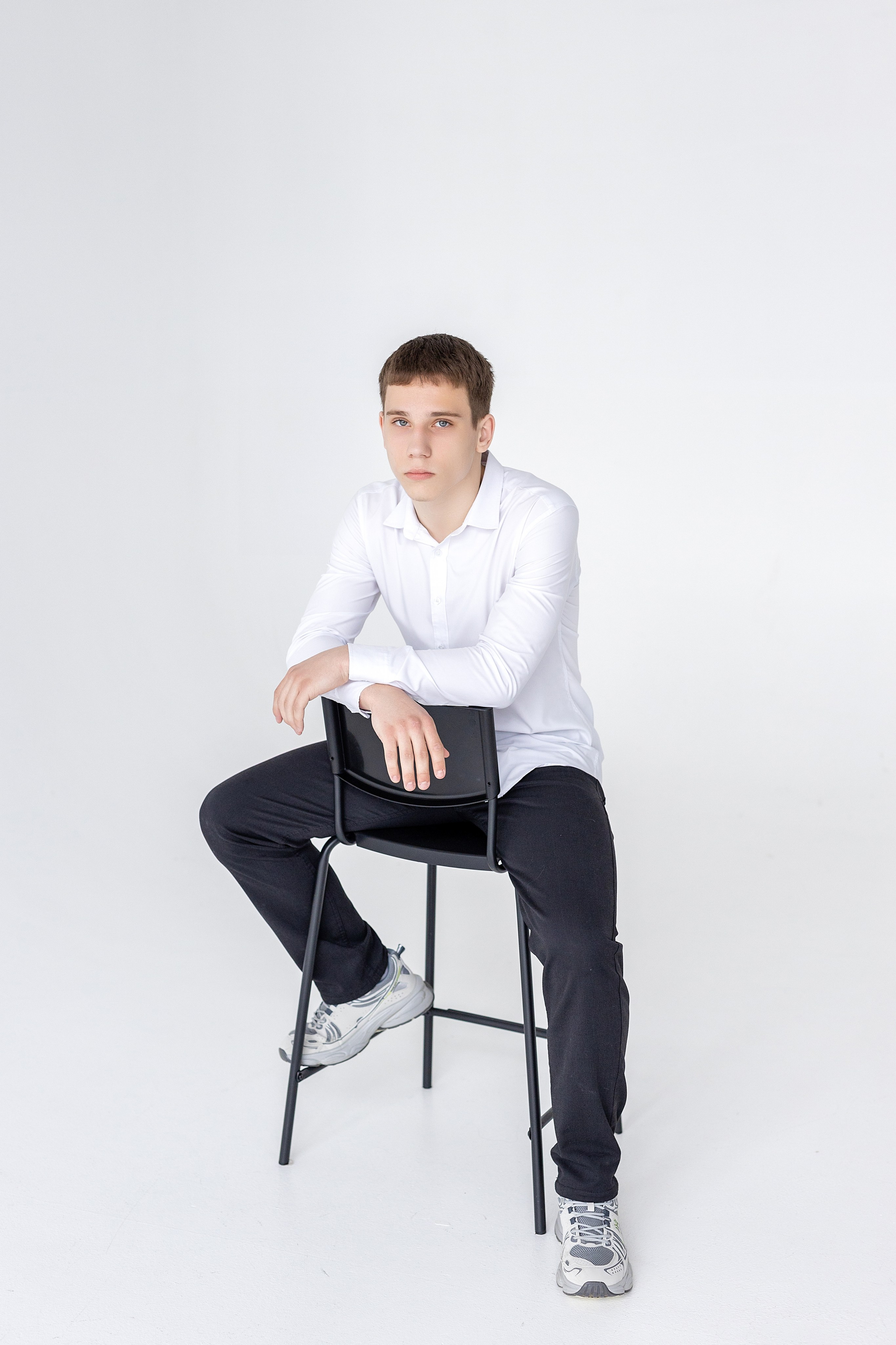 69 Школа, 9 класс. Стильный выпускной альбом Владивосток фотограф Вероника Мигачева