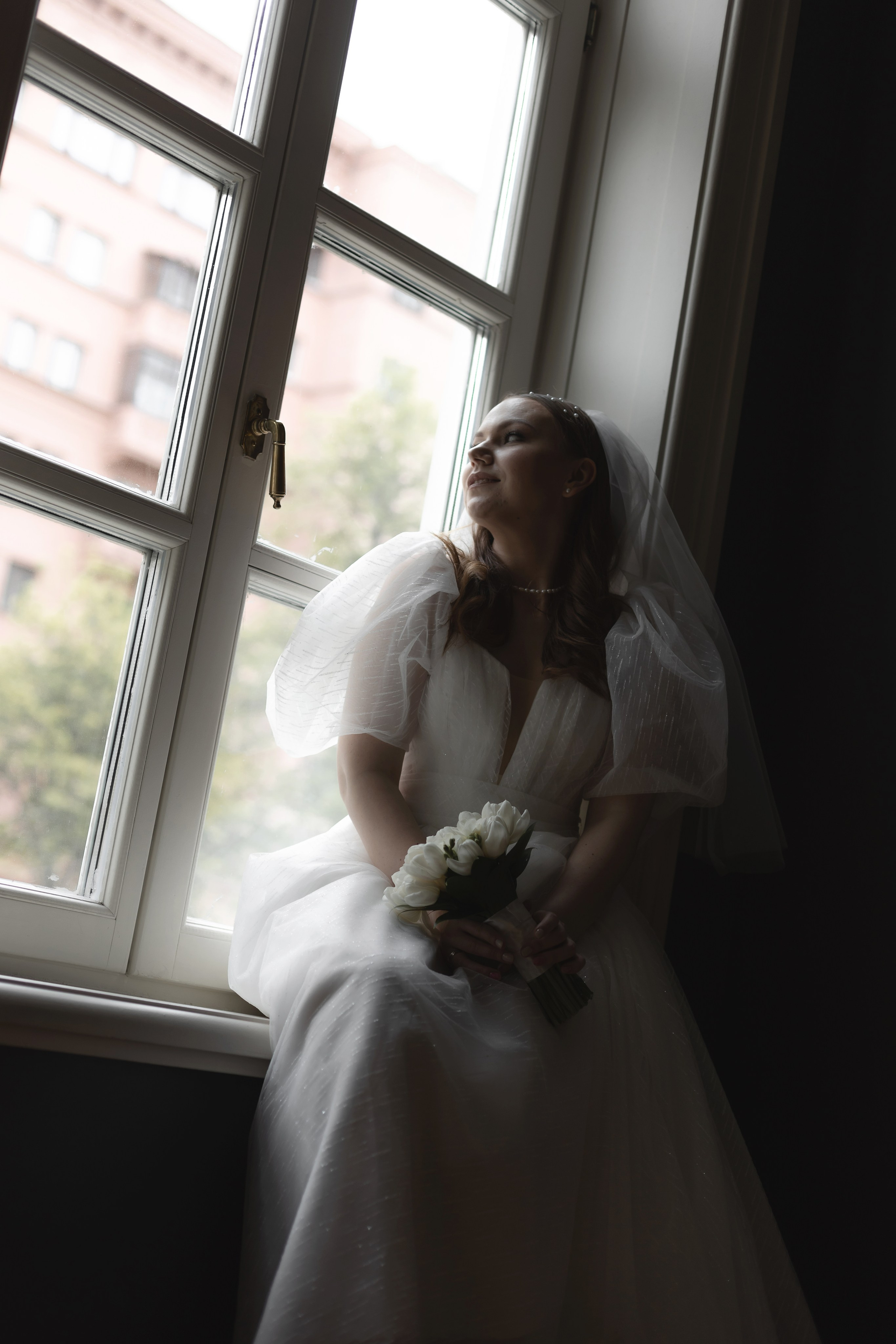 свадебный фотограф гладков дмитрий на регистрацию брака в усадьбе муравьёвых-апостолов, фотосессия невесты