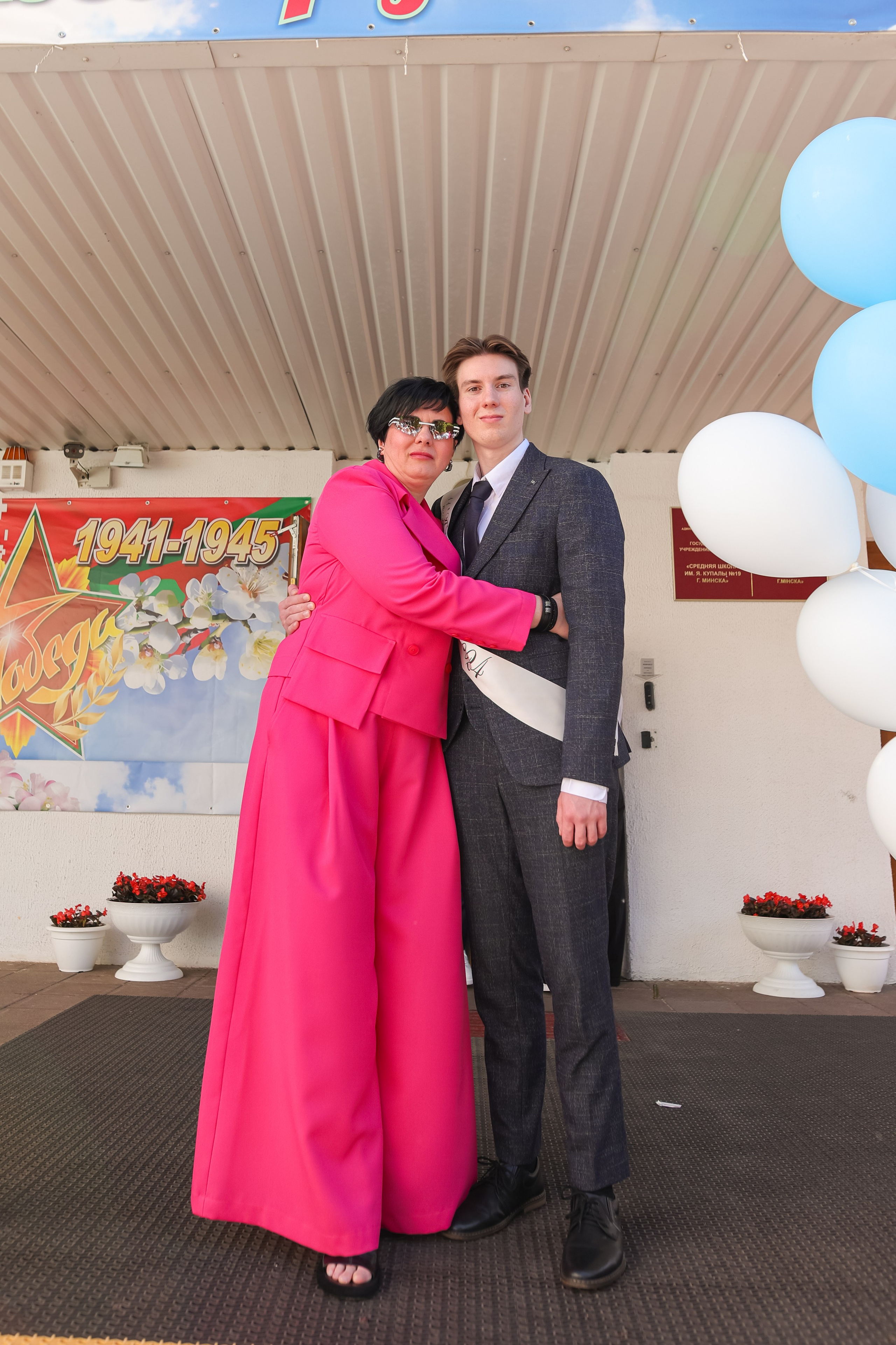 Последний звонок в СШ№ 19 г.Минска. Свадебный фотограф Беларусь Ольга Козыренко