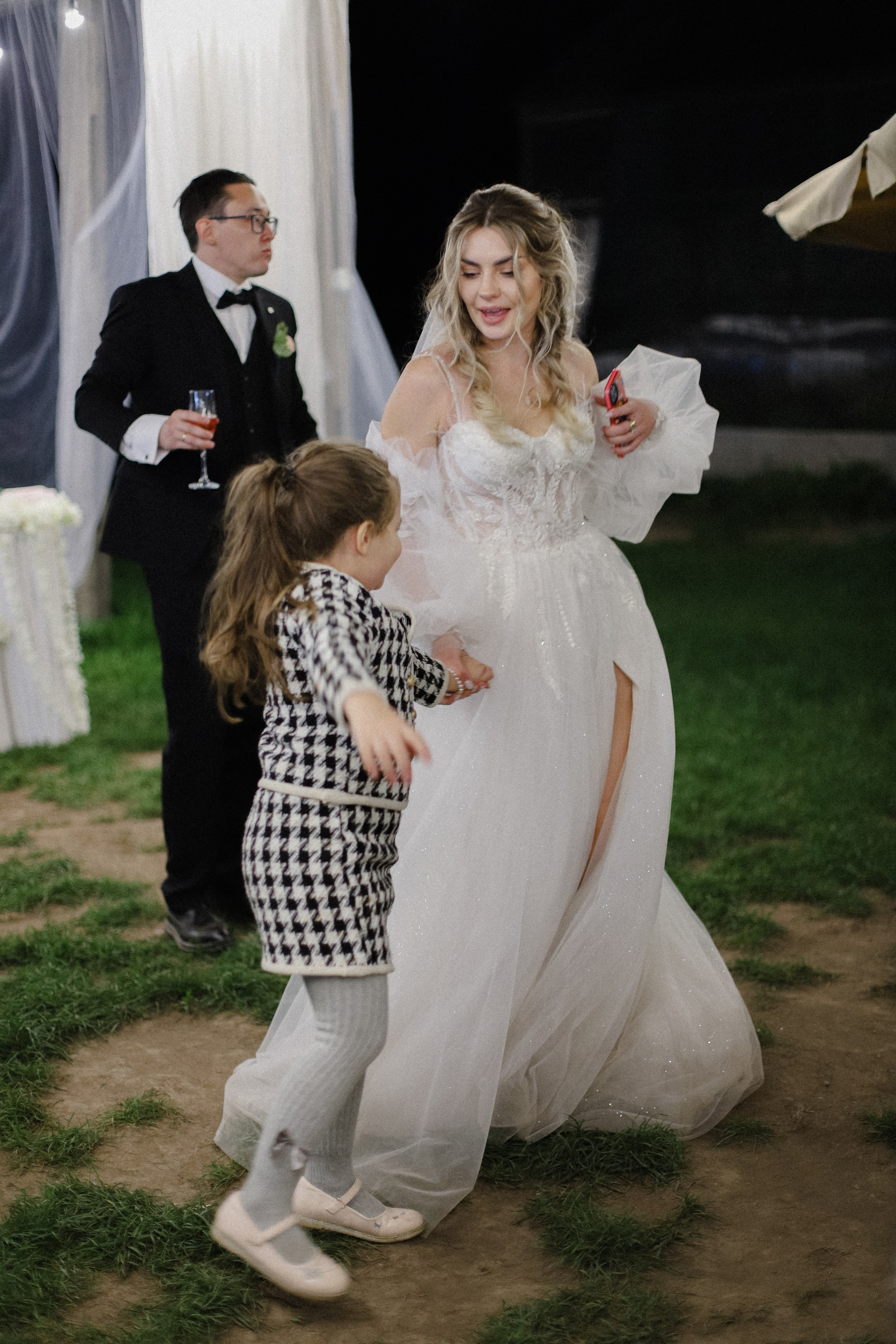 Рустам и Елизавета. Фотограф в Алматы и Москве Даша Пушкина