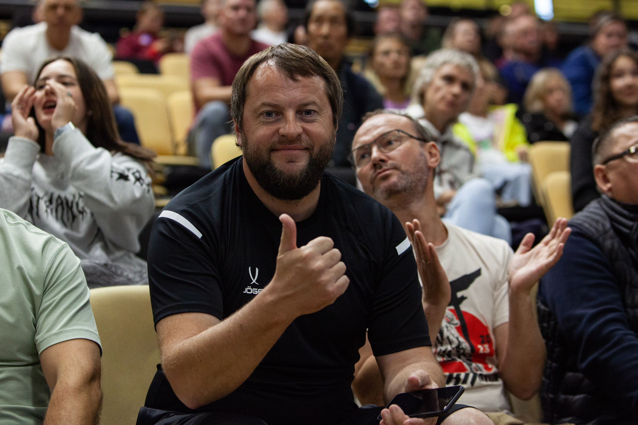 Один день из тура чемпионата России по волейболу. Кутузов Евгений Фотограф в Южно-Сахалинске