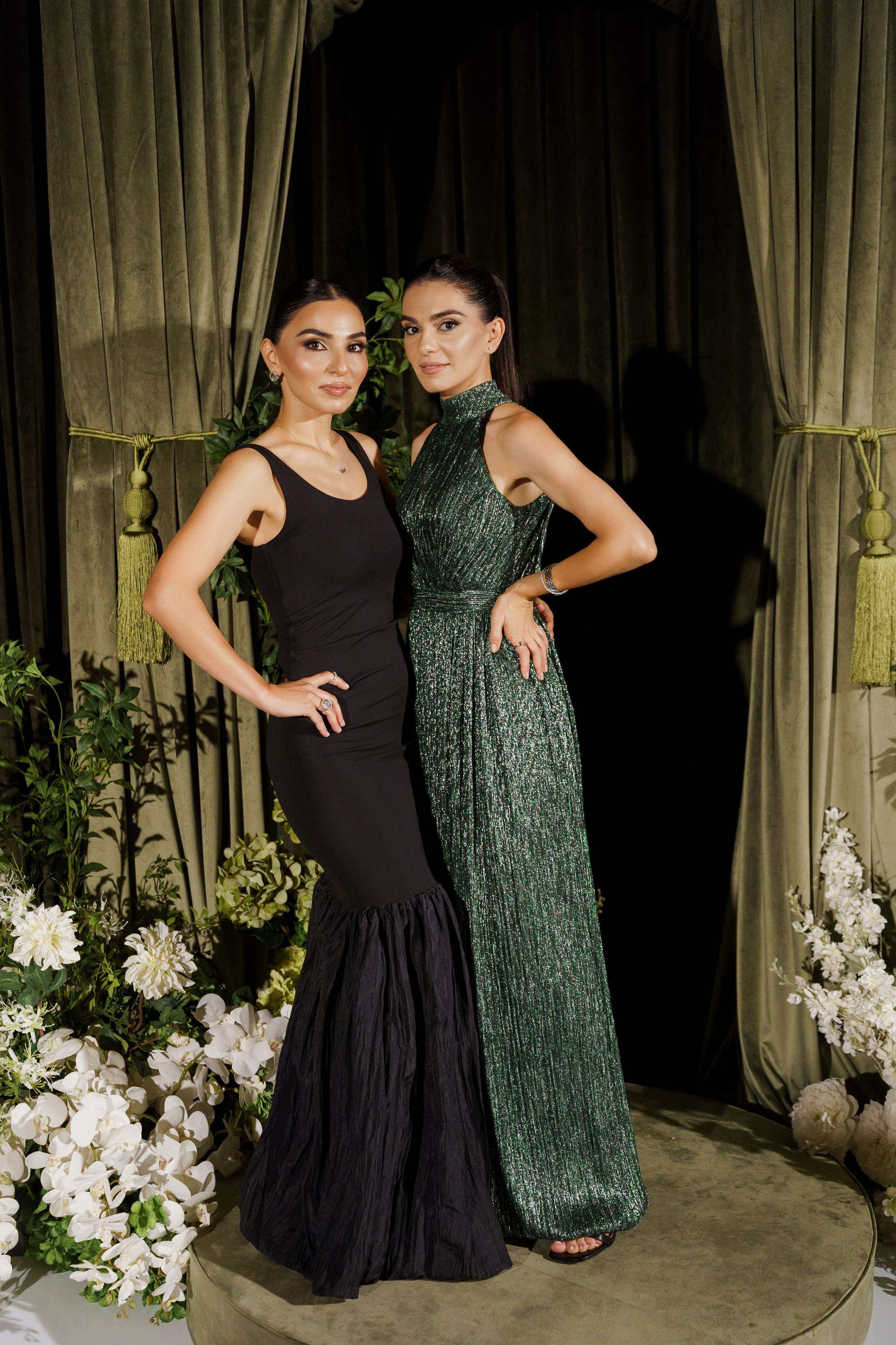 Сватовство в Краснодаре от лучших свадебных фотографов и операторов ТВИНС СТУДИО. ТВИНС СТУДИО — лучшие свадебные фотографы и видеографы в Краснодаре