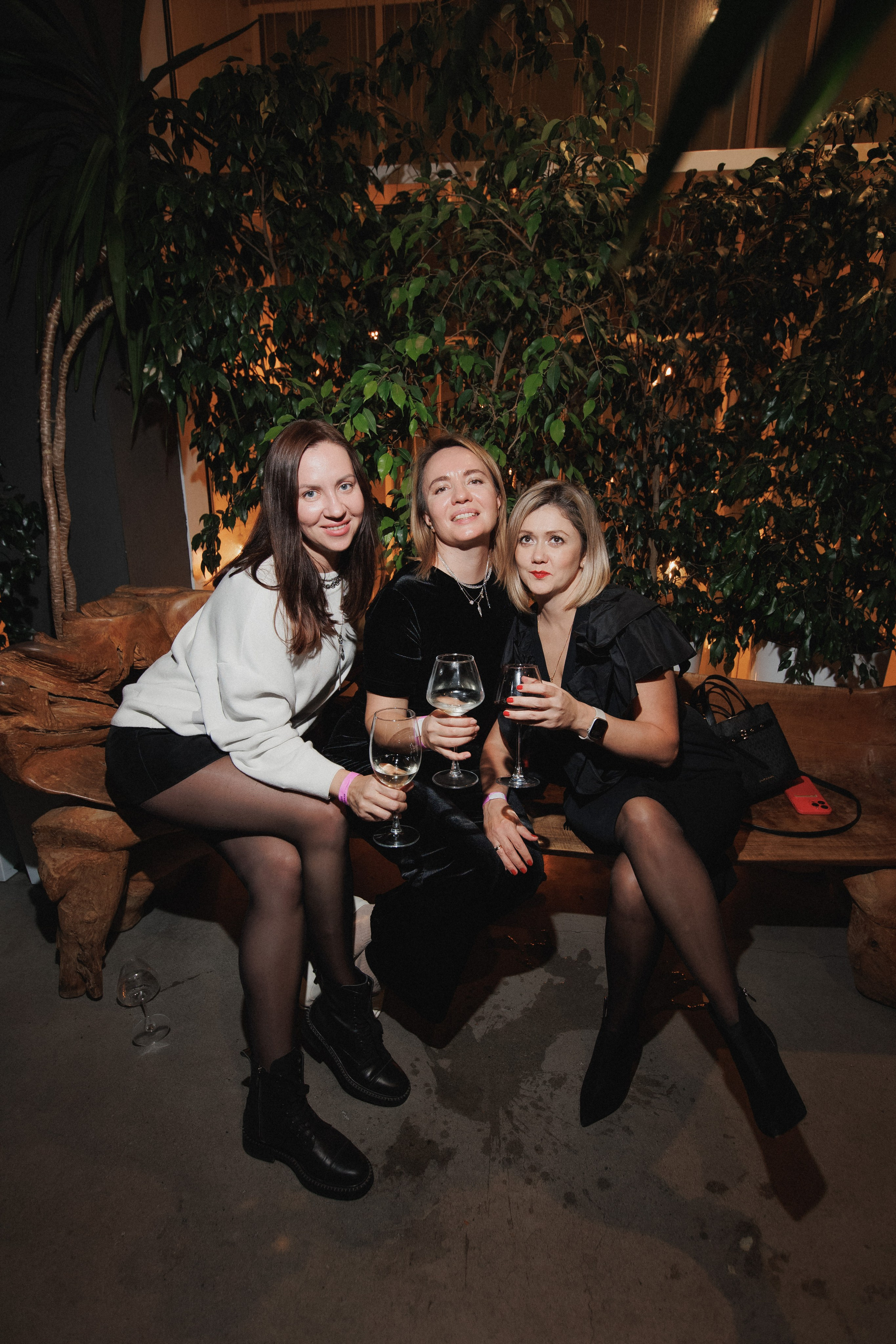 ВИННЫЙ ФЕСТИВАЛЬ. СВОИ. ФОТООТЧЕТЫ-СОБЫТИЯ-МЕСТА