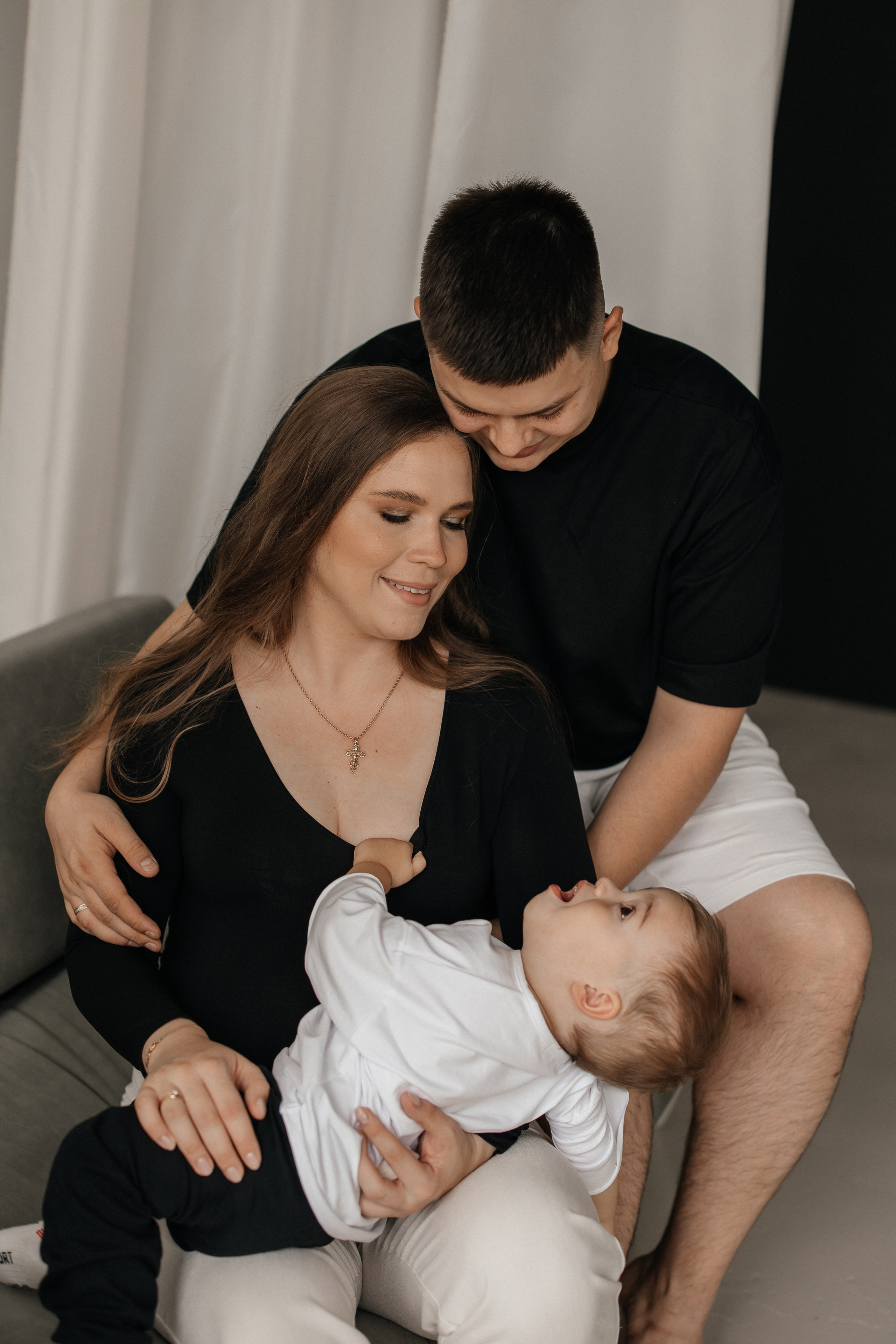 Фотостудии. Свадебный и семейный фотограф в Омске Евгения Хакимова