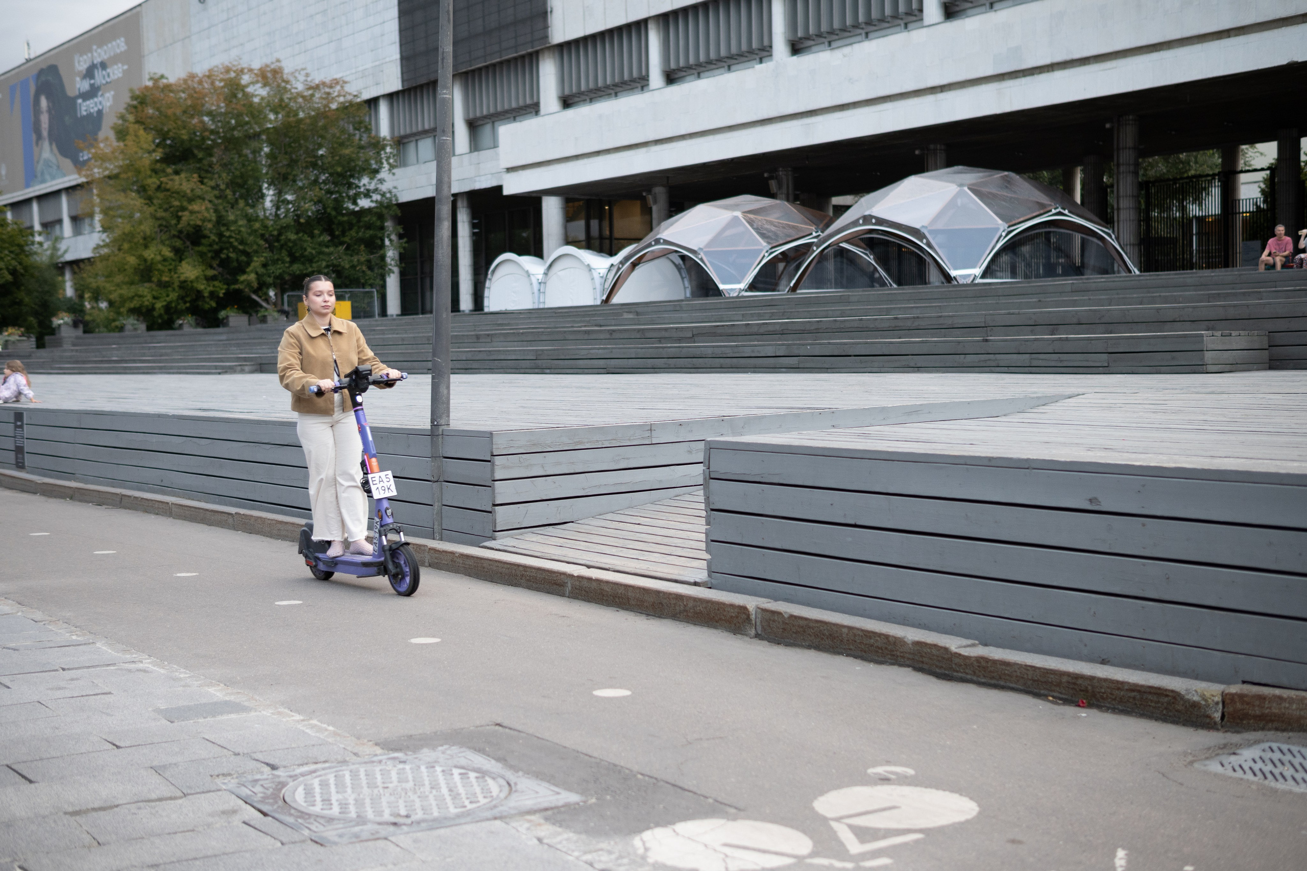 180 дней лета. Ожерельев Лев