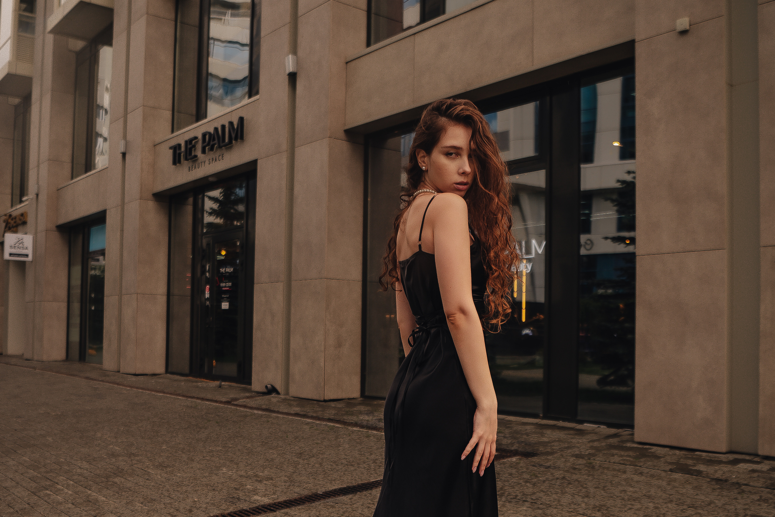 Ксения. Женский фотограф. Создатель украшений ручной работы. Модель