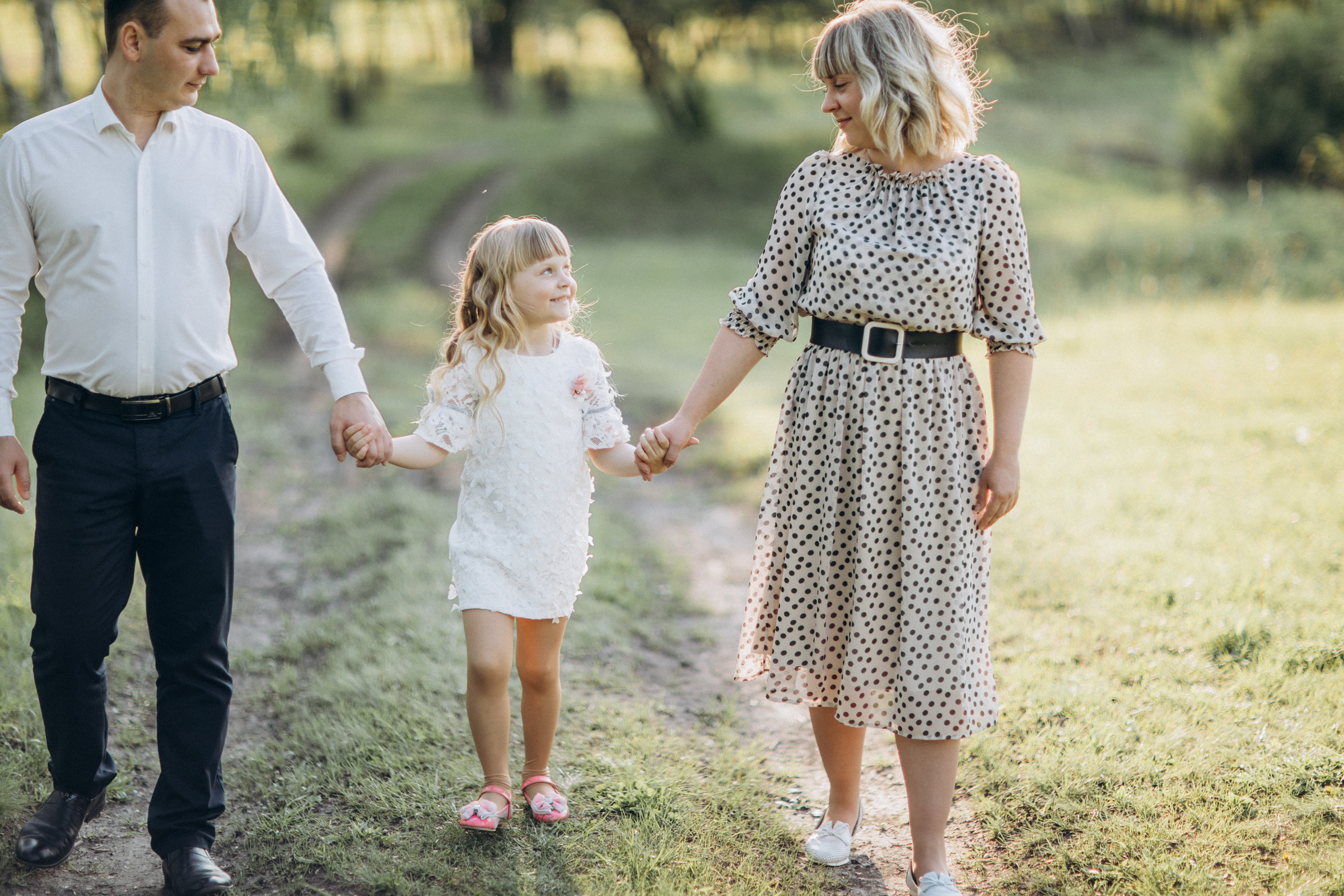 Даша, мама Оля, папа Саша. Семейный фотограф Оля Гладченко