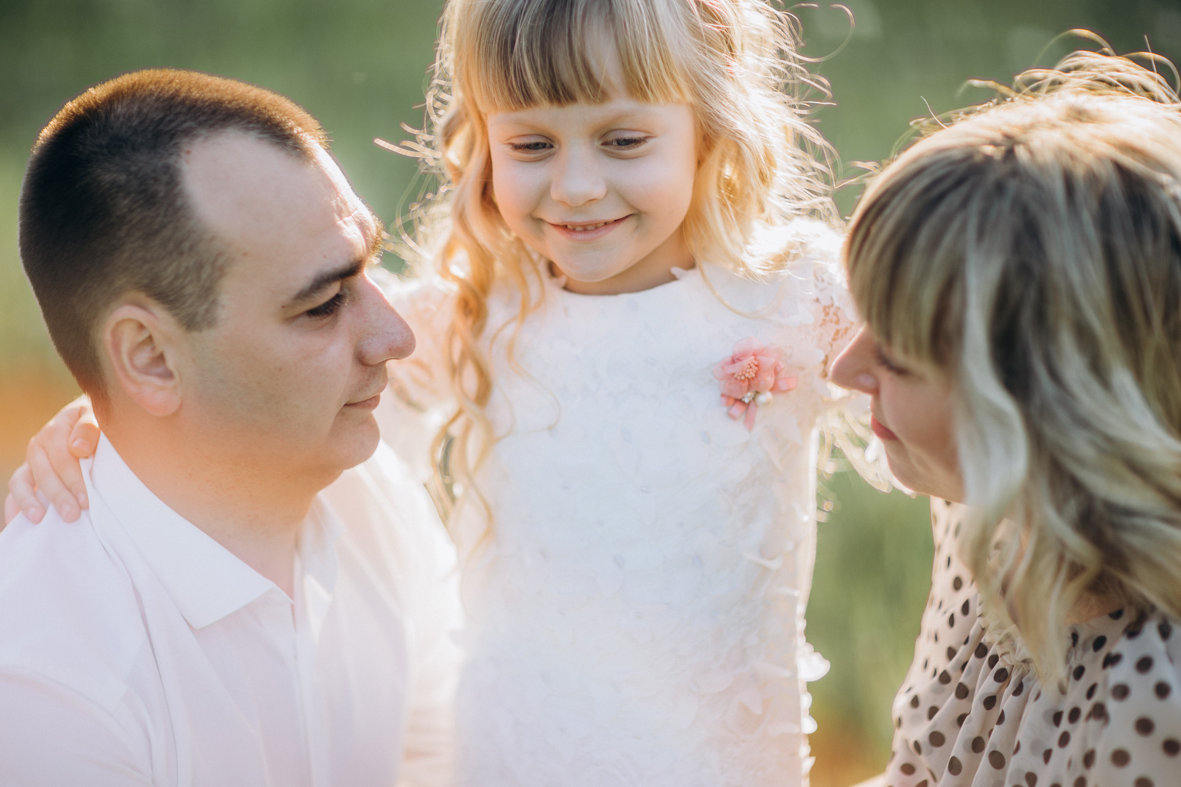 Даша, мама Оля, папа Саша. Семейный фотограф Оля Гладченко