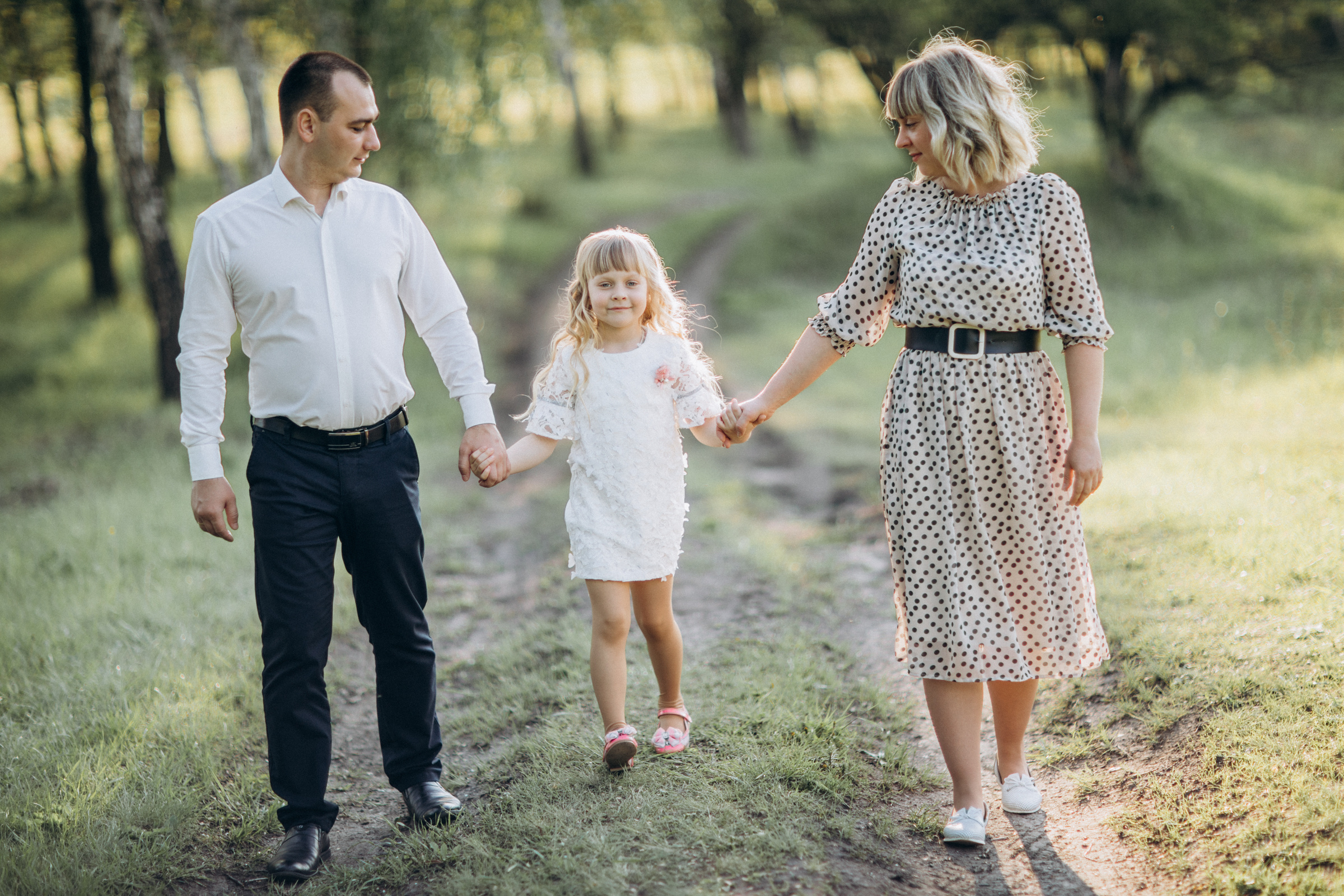 Даша, мама Оля, папа Саша. Семейный фотограф Оля Гладченко