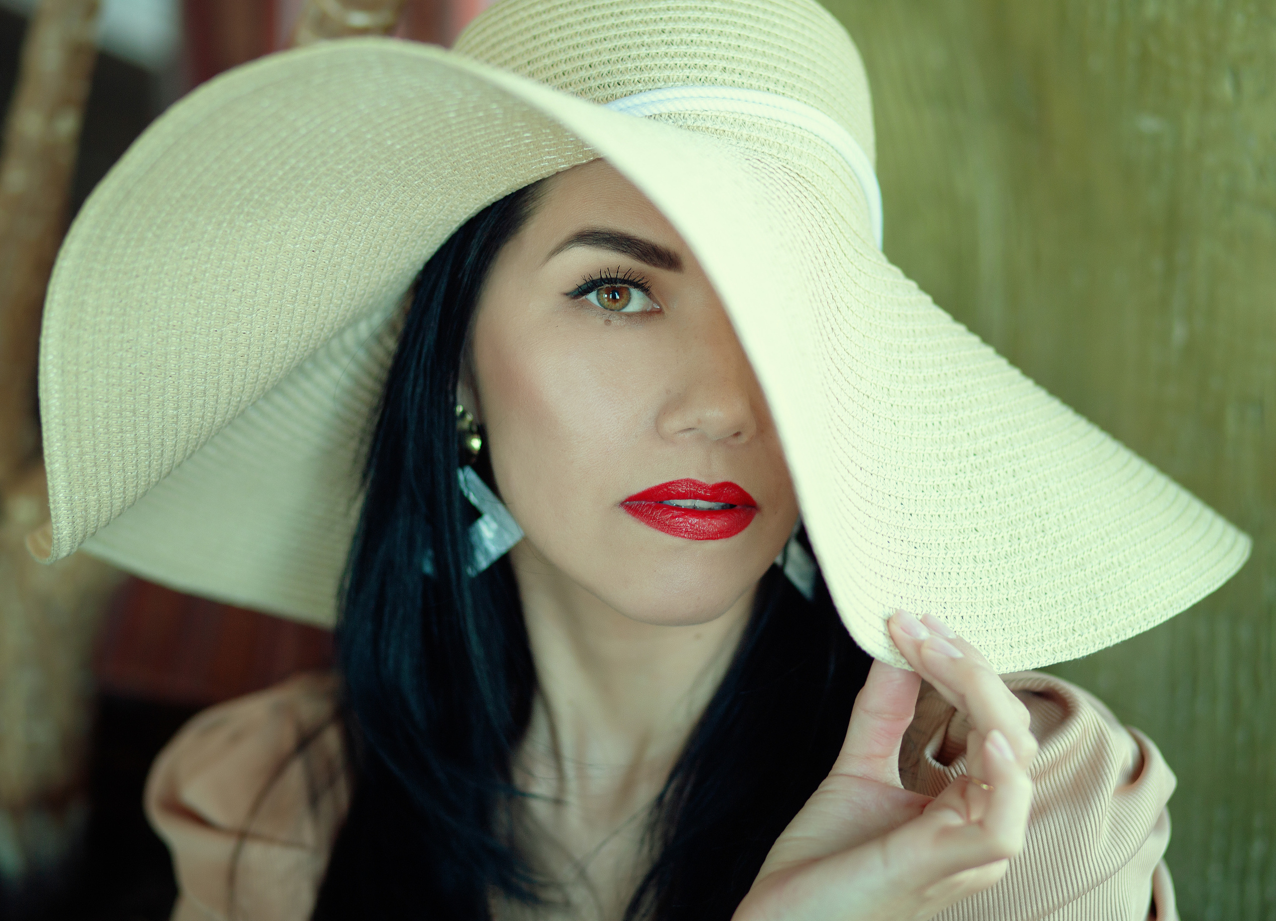 Портрет женский. Портретная фотосессия. Фотопортрет. Студийный портрет. Семейный и детский фотограф в Омске Светлана Каритун