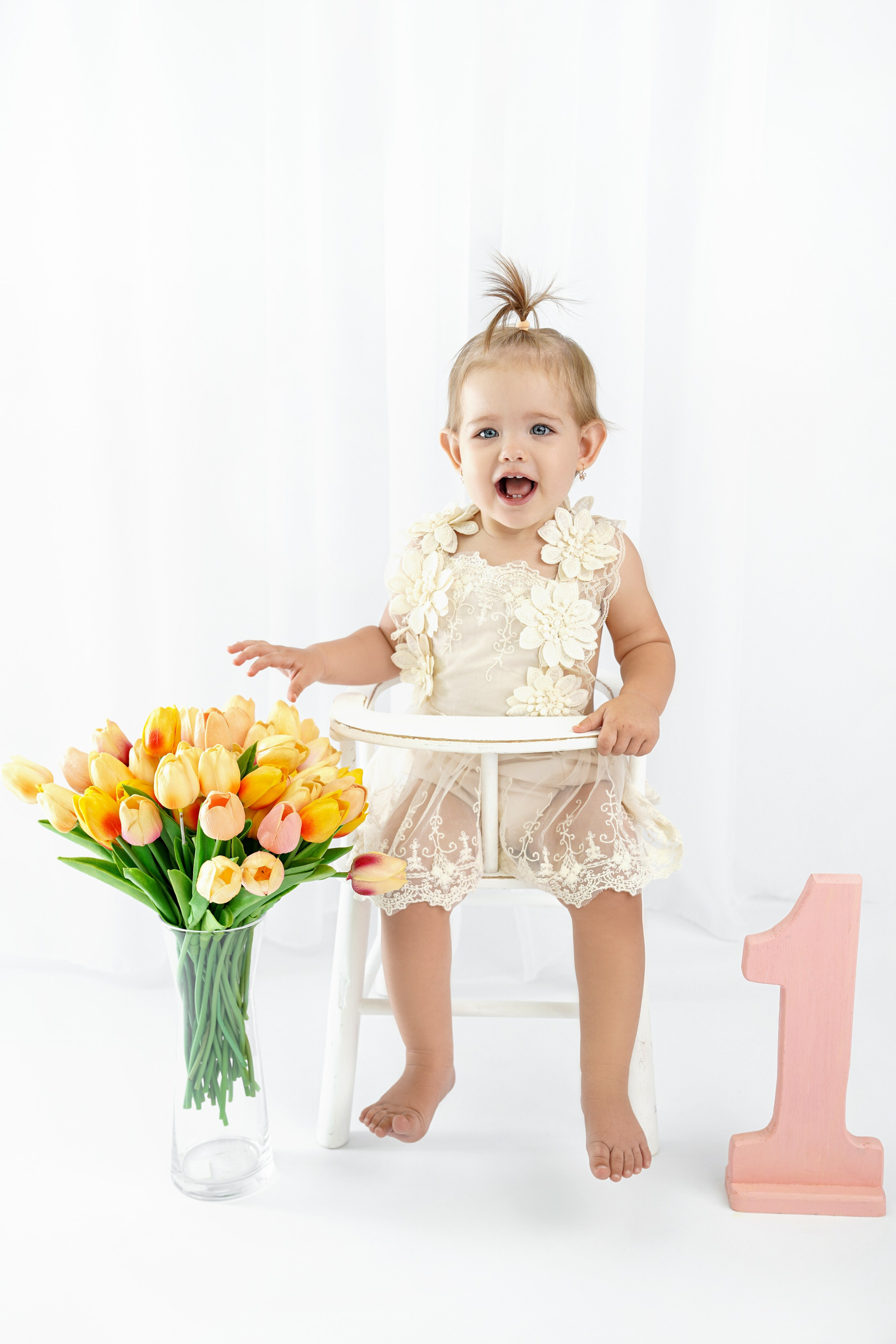 Фотосессия ГОДОВАСИЕ. Фотограф новорожденных, детей до года и беременных в Симферополе