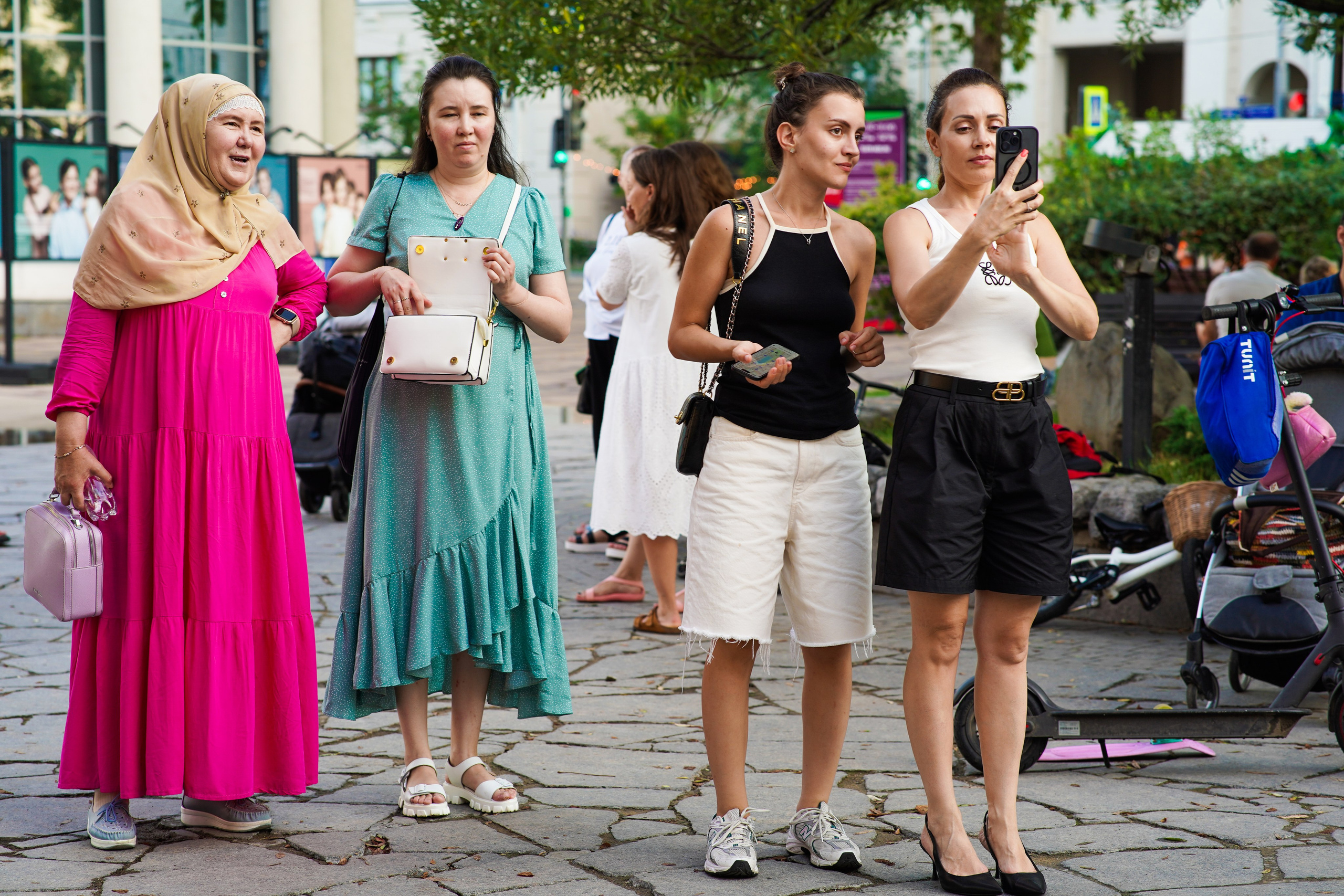 Театральные бульвары. ZAGLADIN Bureau