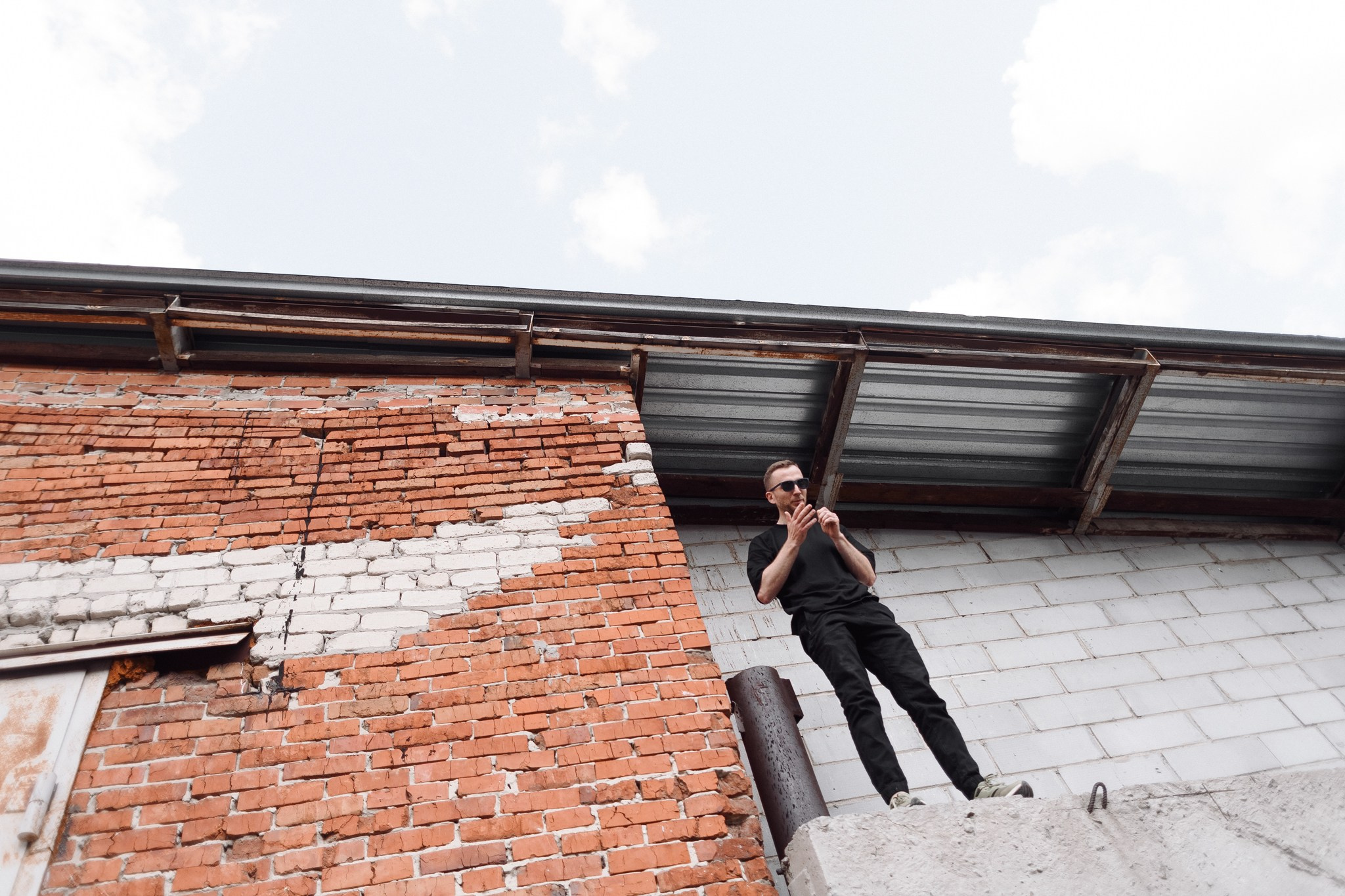 Мужская спортивная фотосессия в Тюмени: боулдеринг и лайфстайл. Фотограф Дарья Мустафина, Тюмень