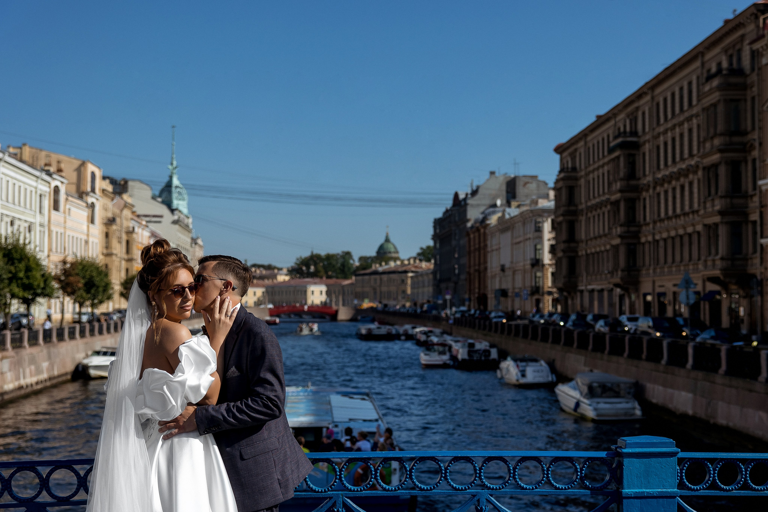 Свадебная фотосессия в отеле Four Seasons. Свадебный и семейный фотограф Алексей Аверин