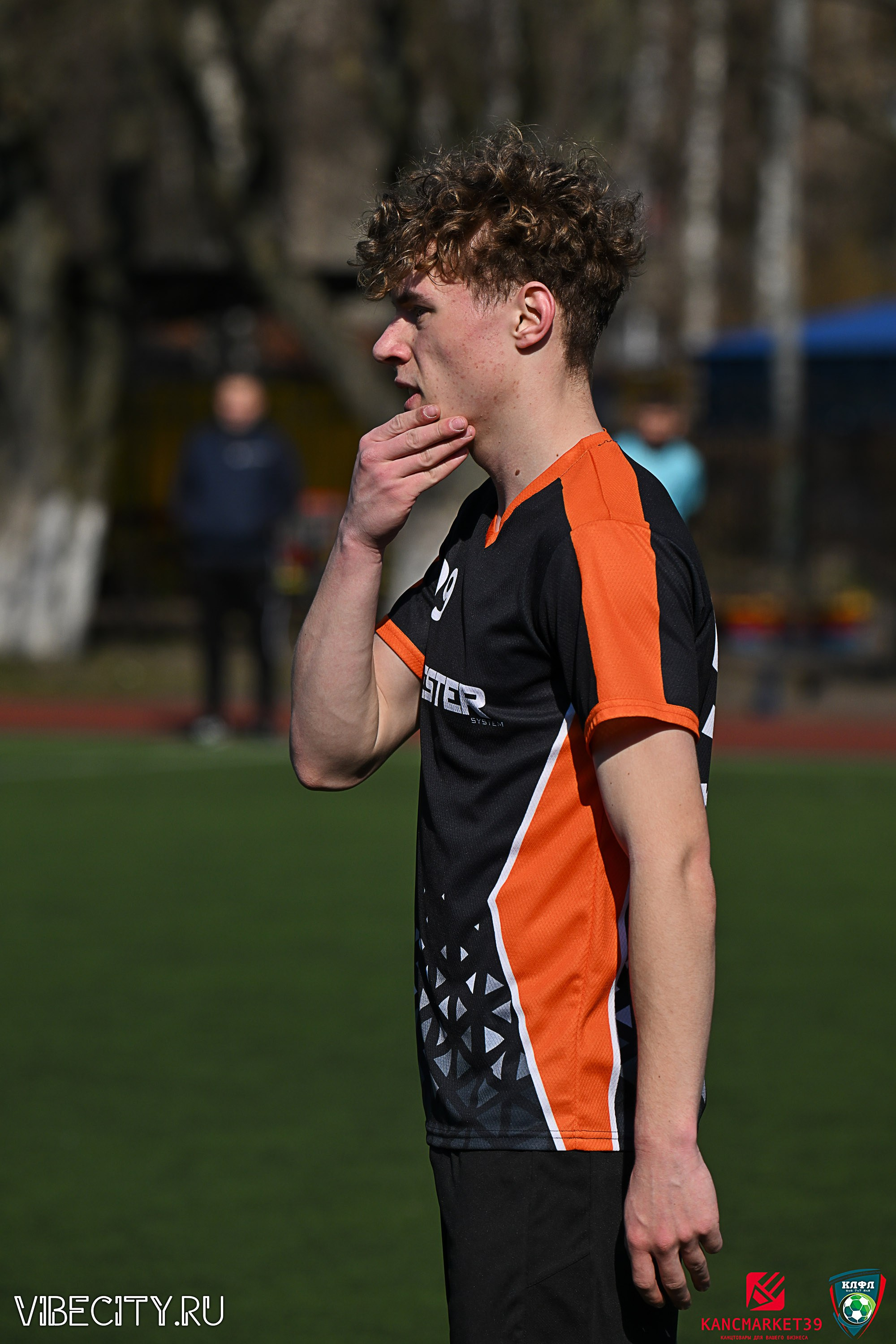 XX ЧЕМПИОНАТ КАЛИНИНГРАДСКОЙ ЛФЛ КАНЦМАРКЕТ39 сезона 2024–2025 гг. VIBECITY.RU Вайб Сити Ру Фоторепортажи Фотоотчеты Калининград
