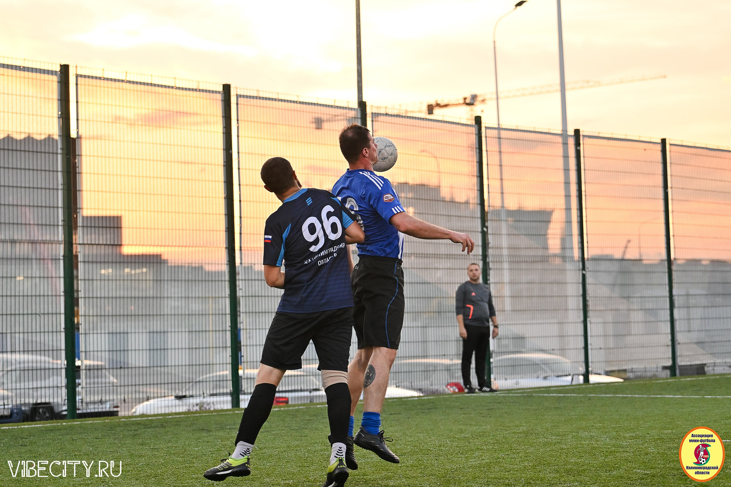 ИГРЫ МИНИ-ФУТБОЛЬНОЙ И КОРПОРАТИВНОЙ ЛИГИ. VIBECITY.RU Вайб Сити Ру Фоторепортажи Фотоотчеты Калининград