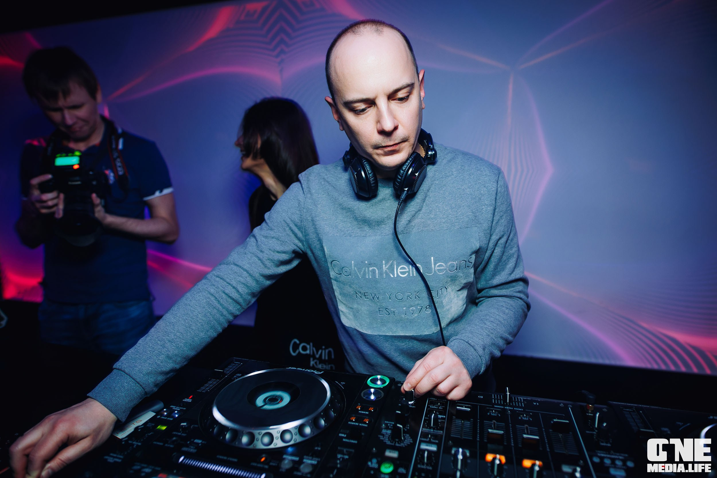 Dj Alexey Viper в Nisha. One Media Life: фоторепортажи, фотоотчеты с мероприятий и заведений