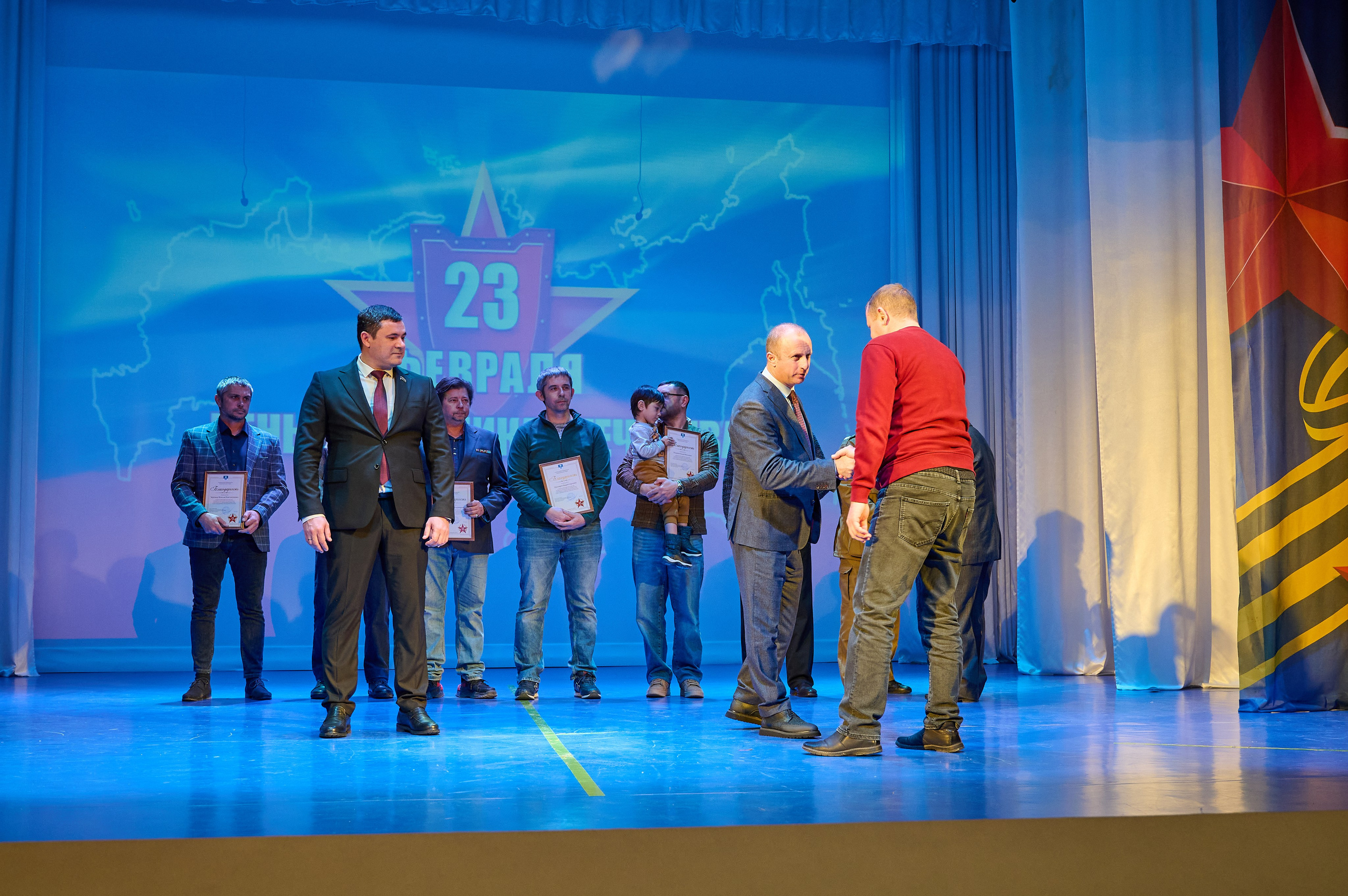 23 февраля Марьина роща. Жизнь курорта Кабардинка в фотографиях