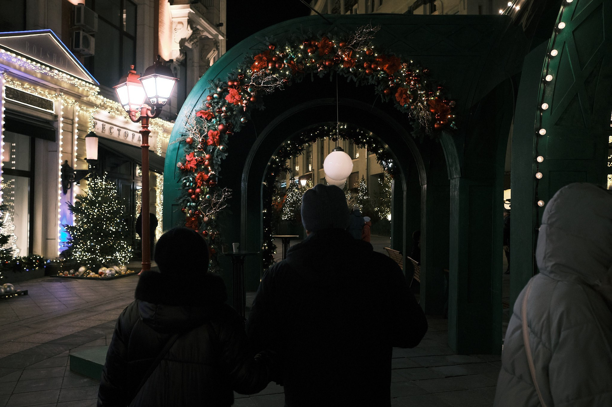 Москва без снега. Фотографъ Сергѣевъ. Поймать мгновеніе