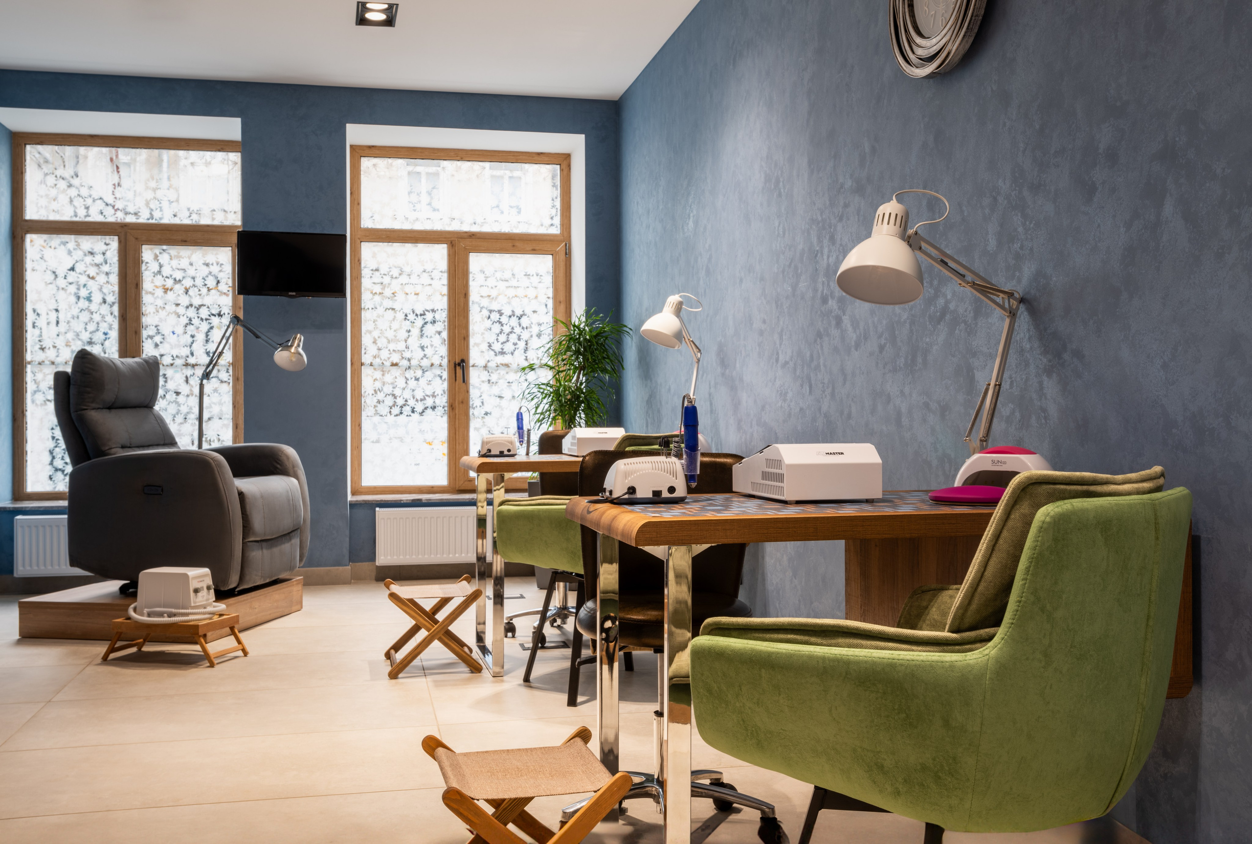 САЛОНЫ КРАСОТЫ 5+ ШТ. Роман Свободный — интерьерная и архитектурная съёмка, Москва и МО