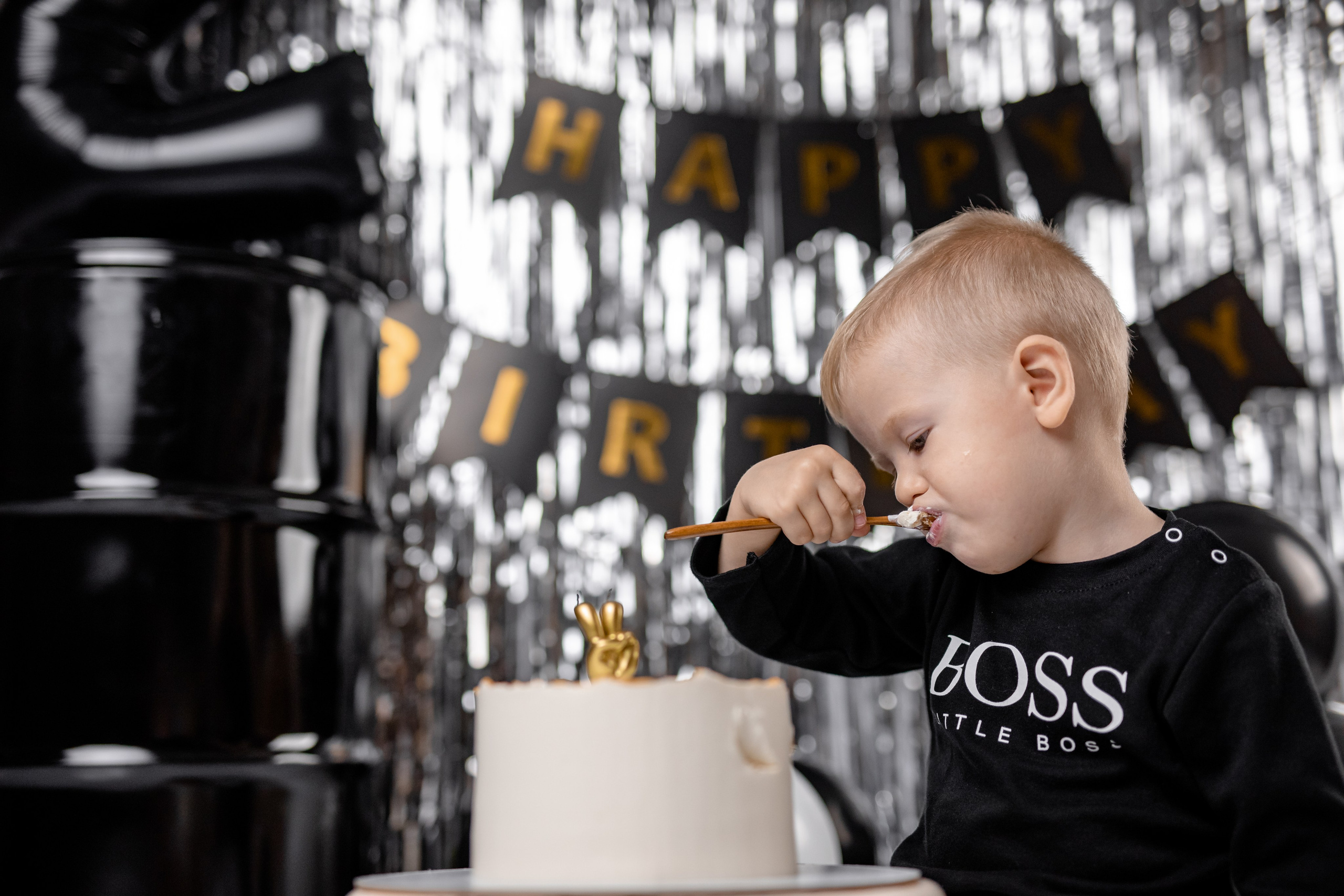 Стилизованная фотосессия в студии на день рождения ребёнка