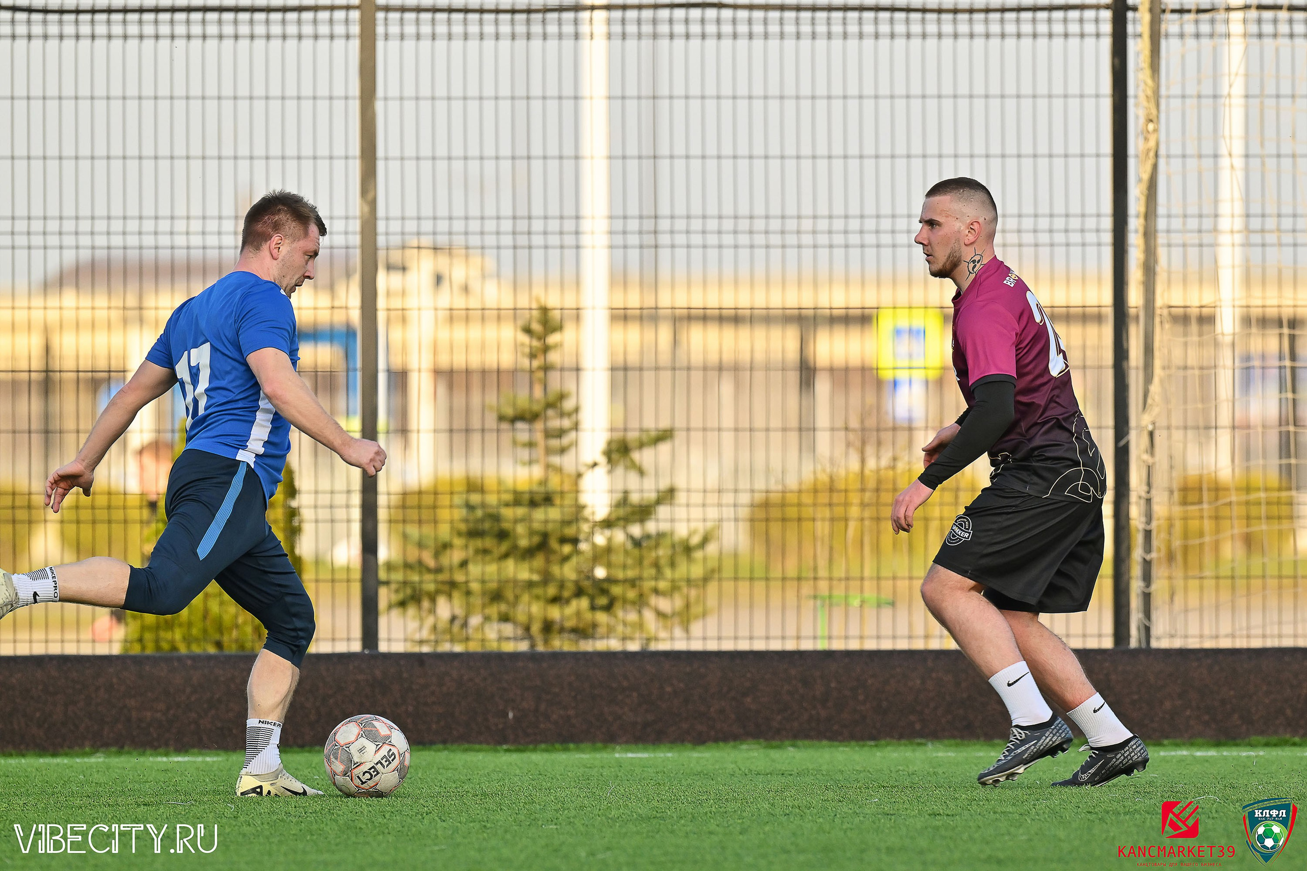 XX ЧЕМПИОНАТ КАЛИНИНГРАДСКОЙ ЛФЛ КАНЦМАРКЕТ39 сезона 2024–2025 гг. VIBECITY.RU Вайб Сити Ру Фоторепортажи Фотоотчеты Калининград