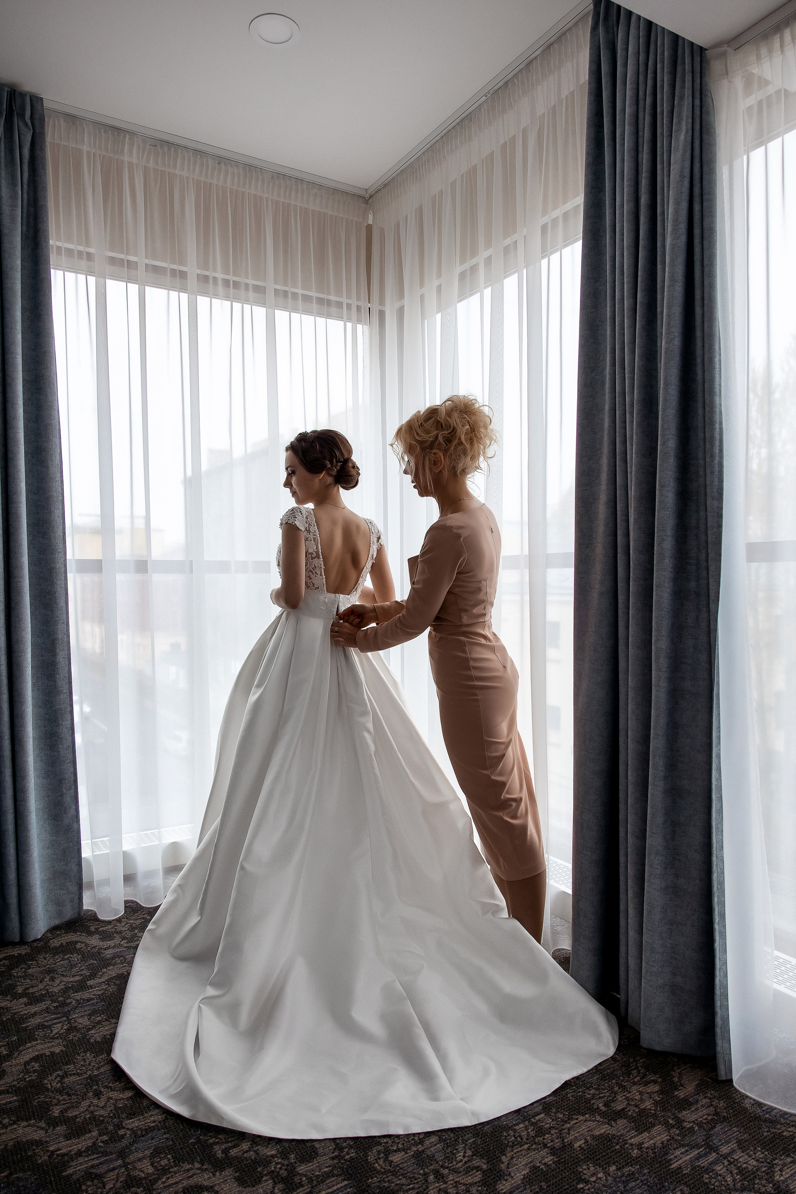 Свадебный фотограф в Санкт-Петербурге. Свадебный и семейный фотограф Алексей Аверин