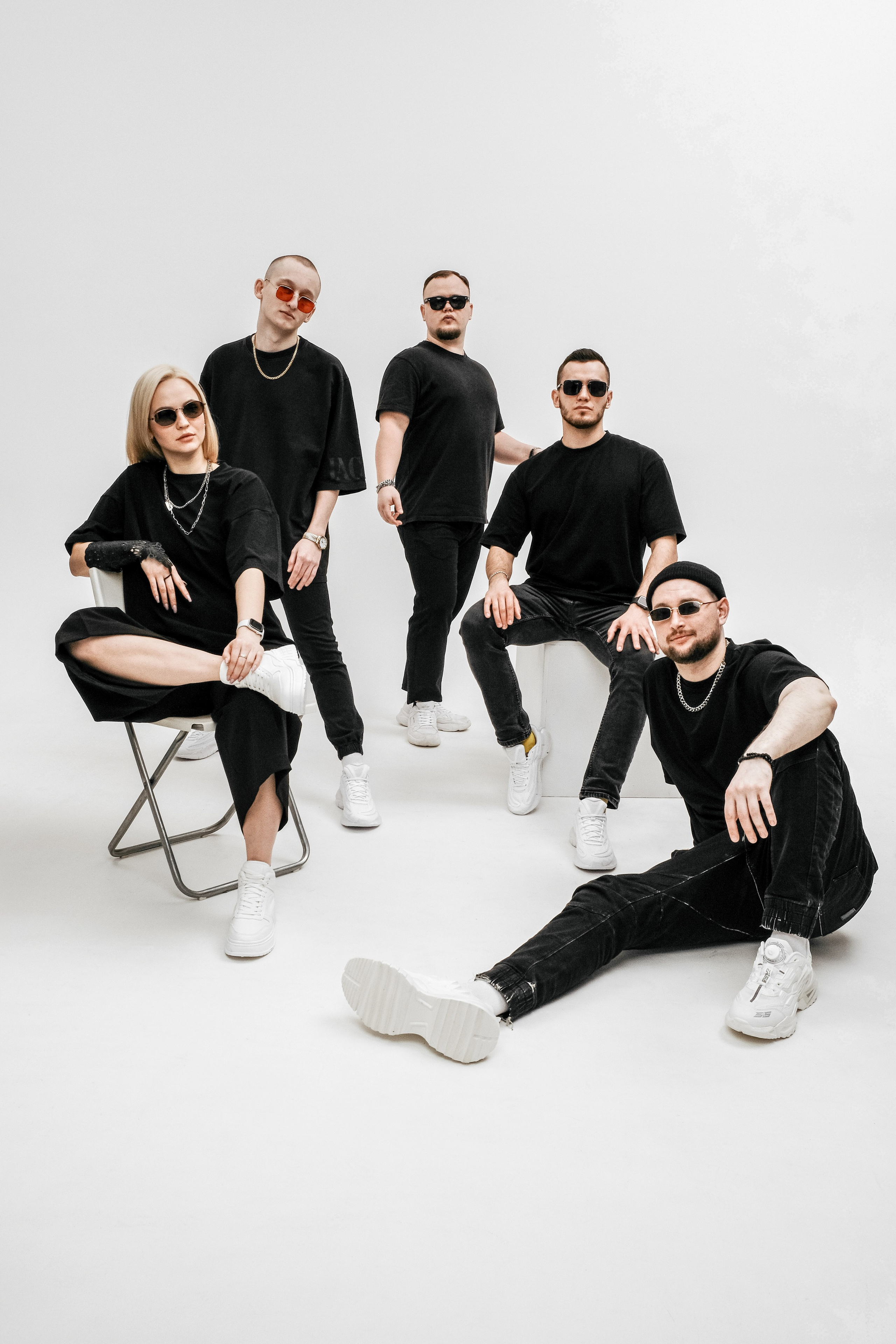 Контент для кавер-группы Dance Bro. Фотограф и видеограф Анна Жагорина