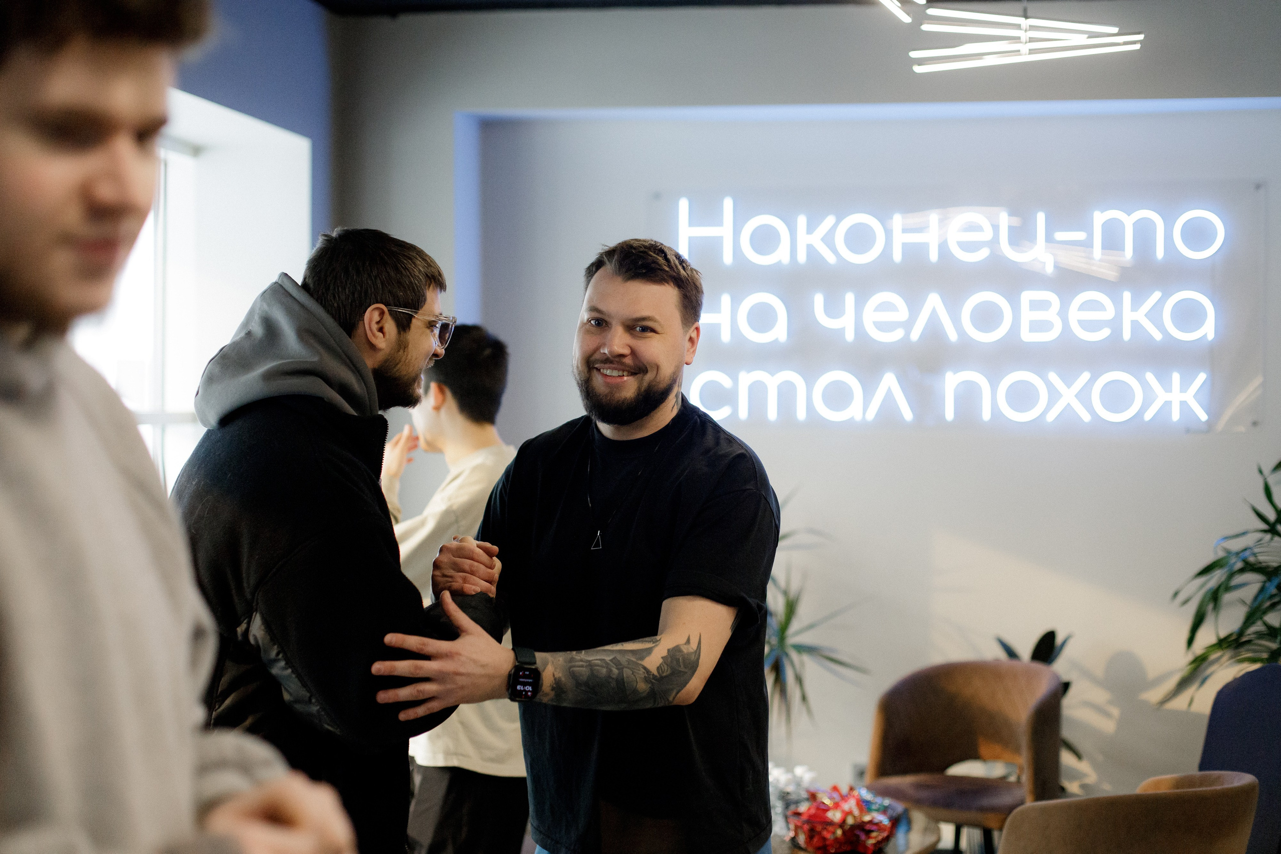 The PLACE (Хабаровск). СВОИ. ФОТООТЧЕТЫ-СОБЫТИЯ-МЕСТА