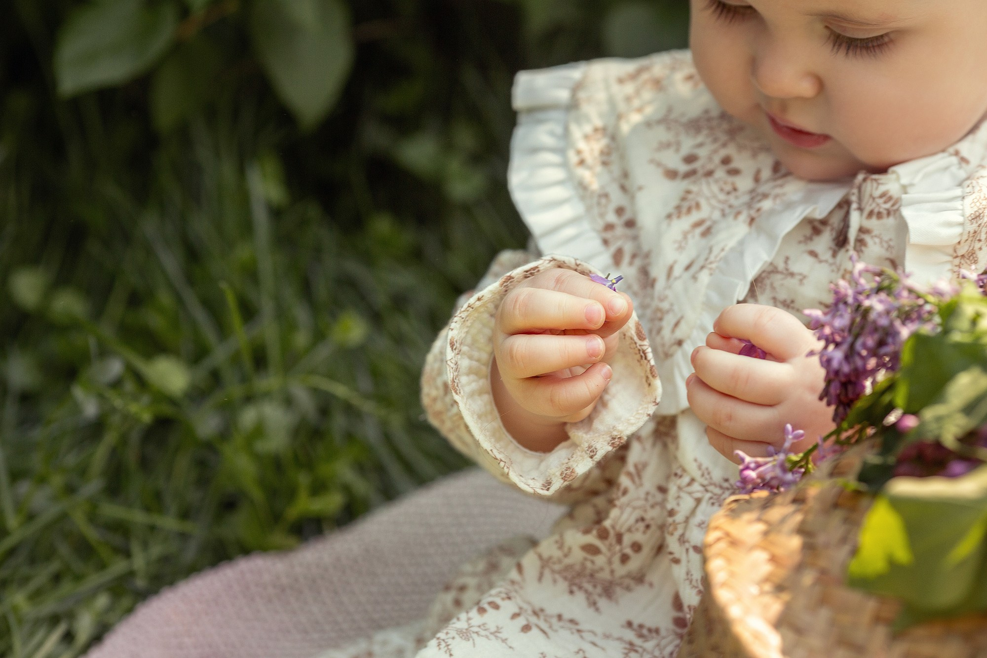 Сиреневая сказка с малышами. Tatyana Nadezhdina Family photographer