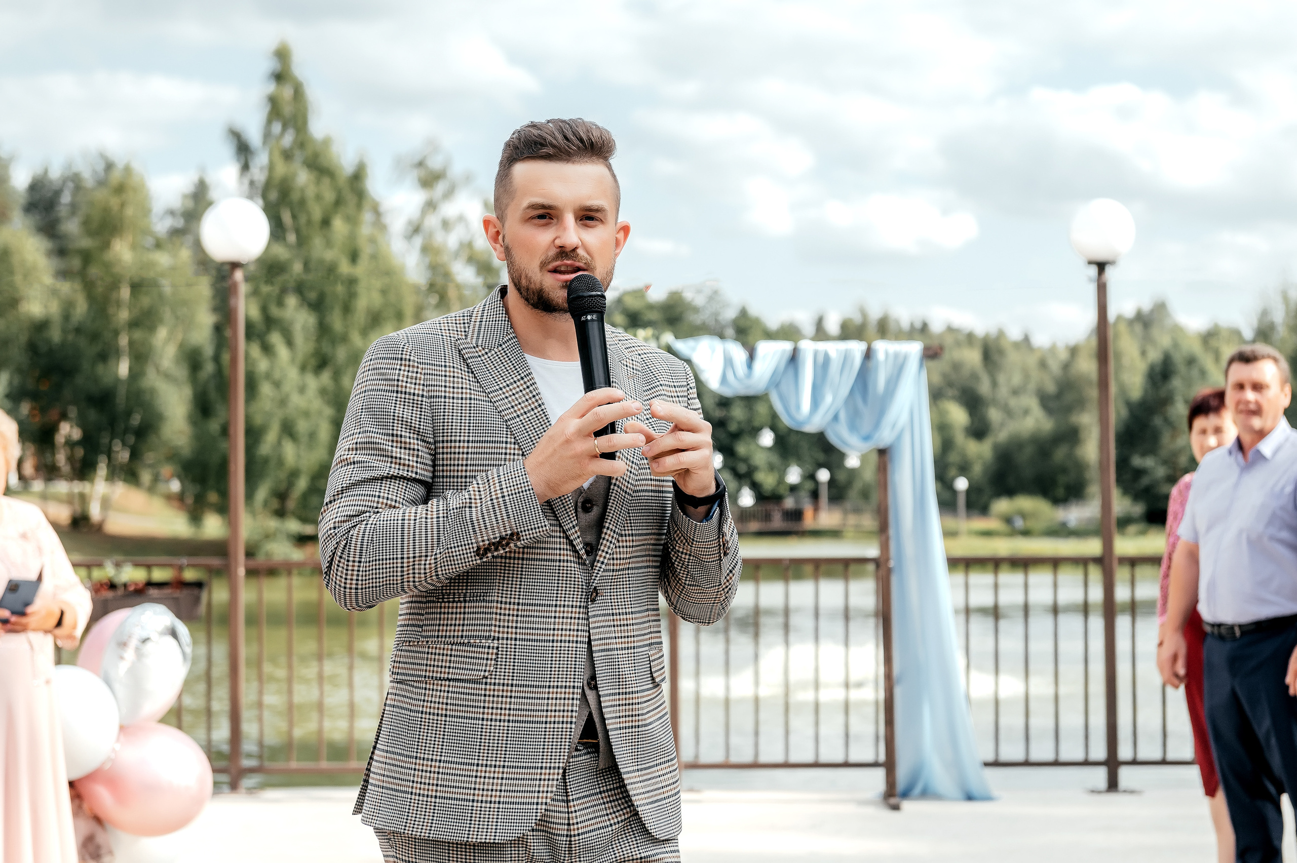 Щелково, Лесные пруды, свадьба. Свадебный и семейный фотограф Виктория Носачёва. Щелково, Москва и МО