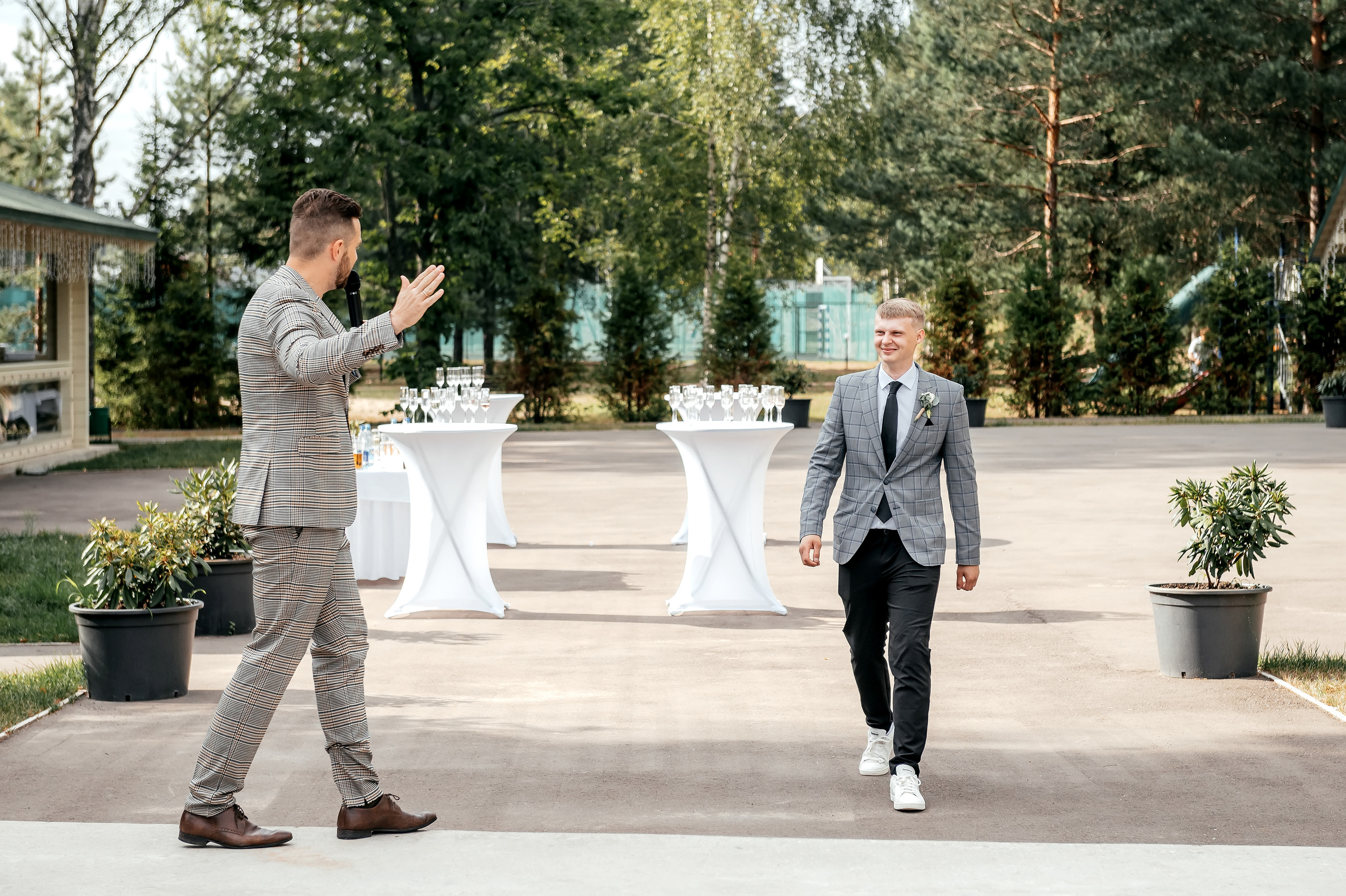 Щелково, Лесные пруды, свадьба. Свадебный и семейный фотограф Виктория Носачёва. Щелково, Москва и МО