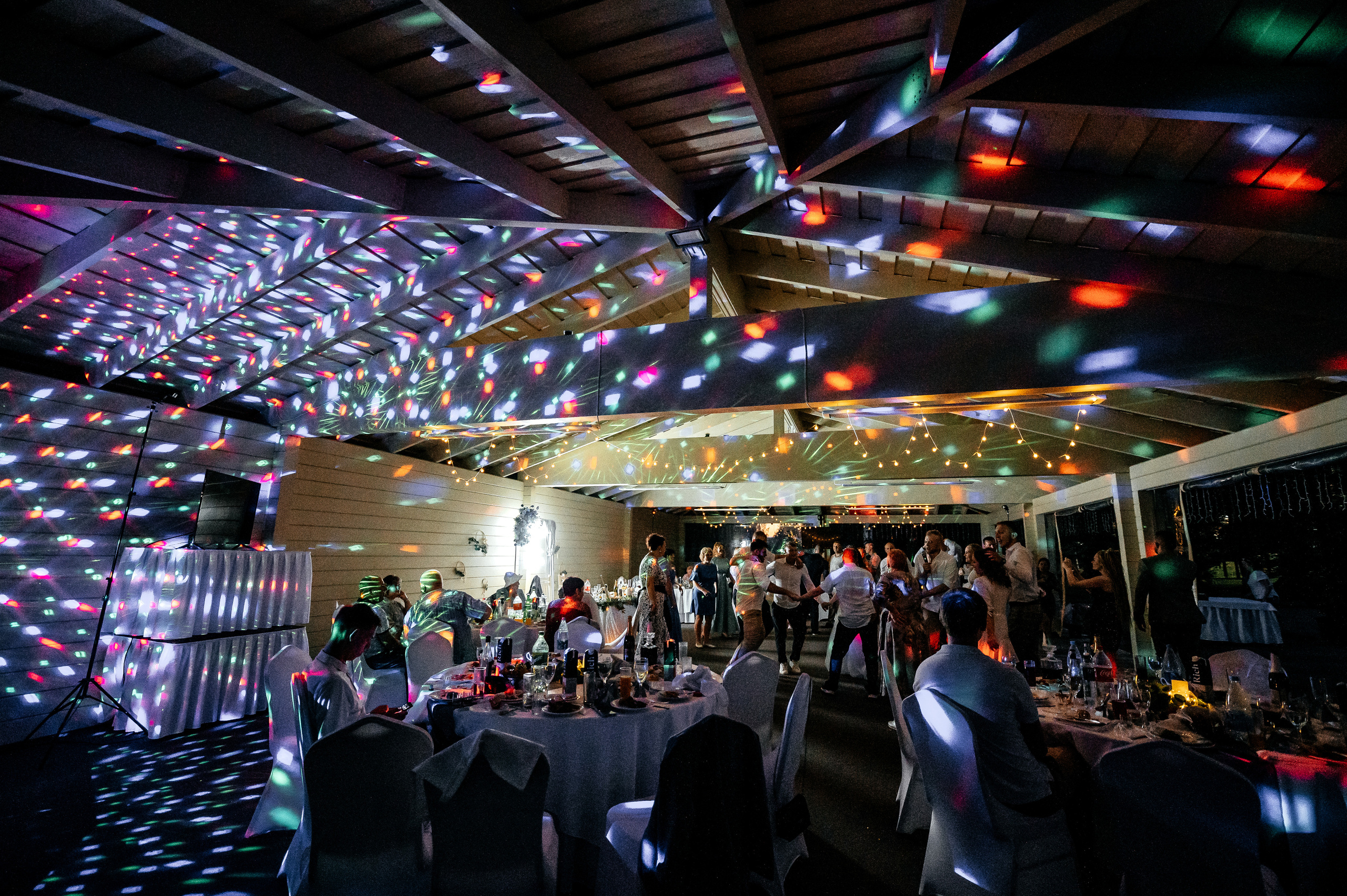 Щелково, Лесные пруды, свадьба. Свадебный и семейный фотограф Виктория Носачёва. Щелково, Москва и МО